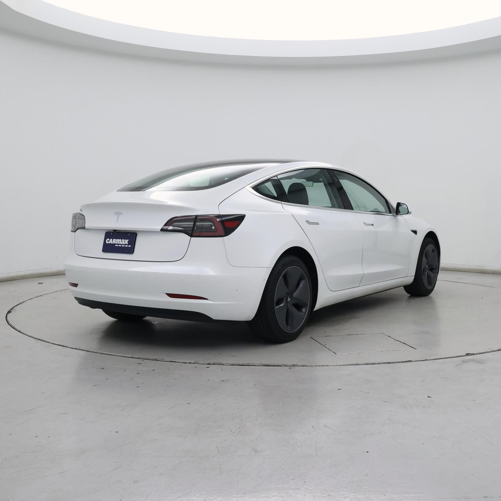 Thumbnail: 2020 Tesla Model 3 - 8