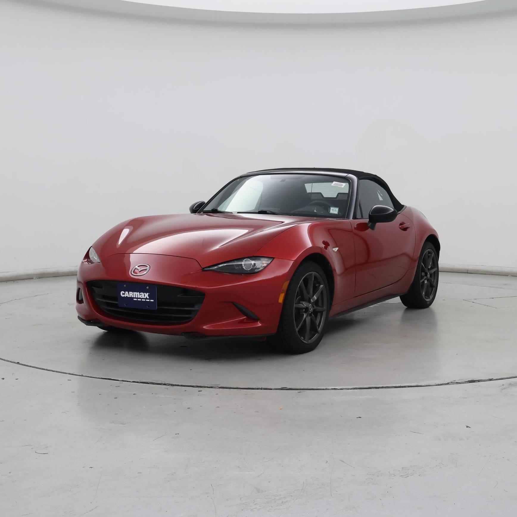 Thumbnail: 2017 Mazda MX-5 Miata - 4