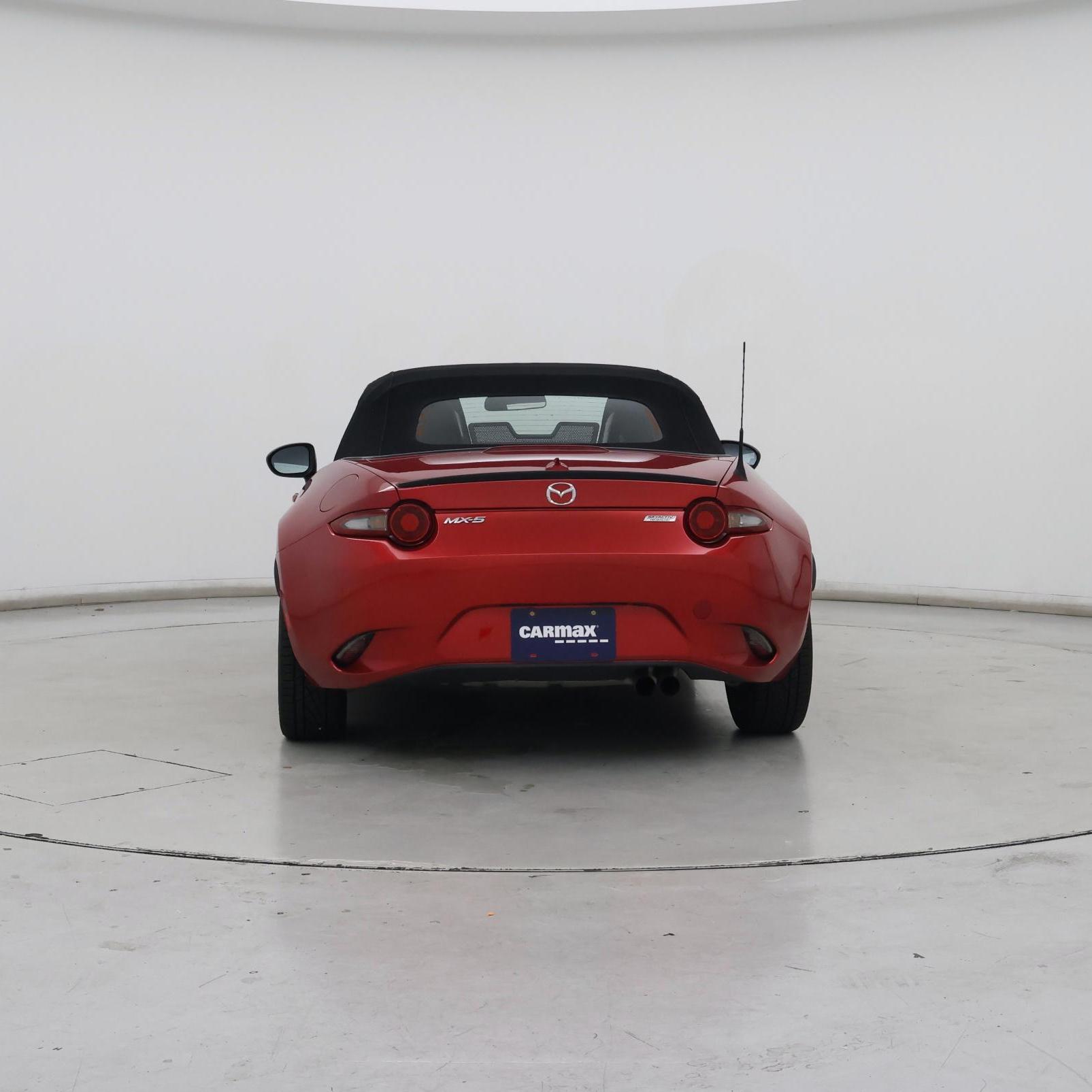 Thumbnail: 2017 Mazda MX-5 Miata - 6