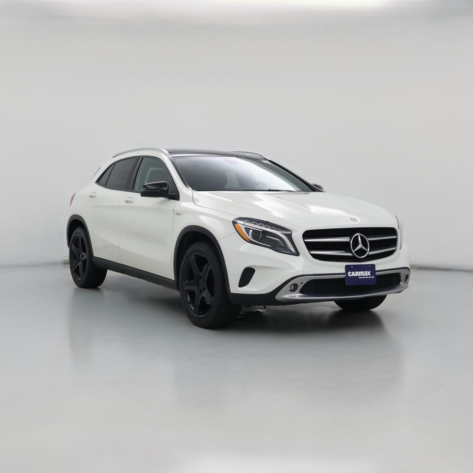 Thumbnail: 2015 Mercedes-Benz GLA - 1