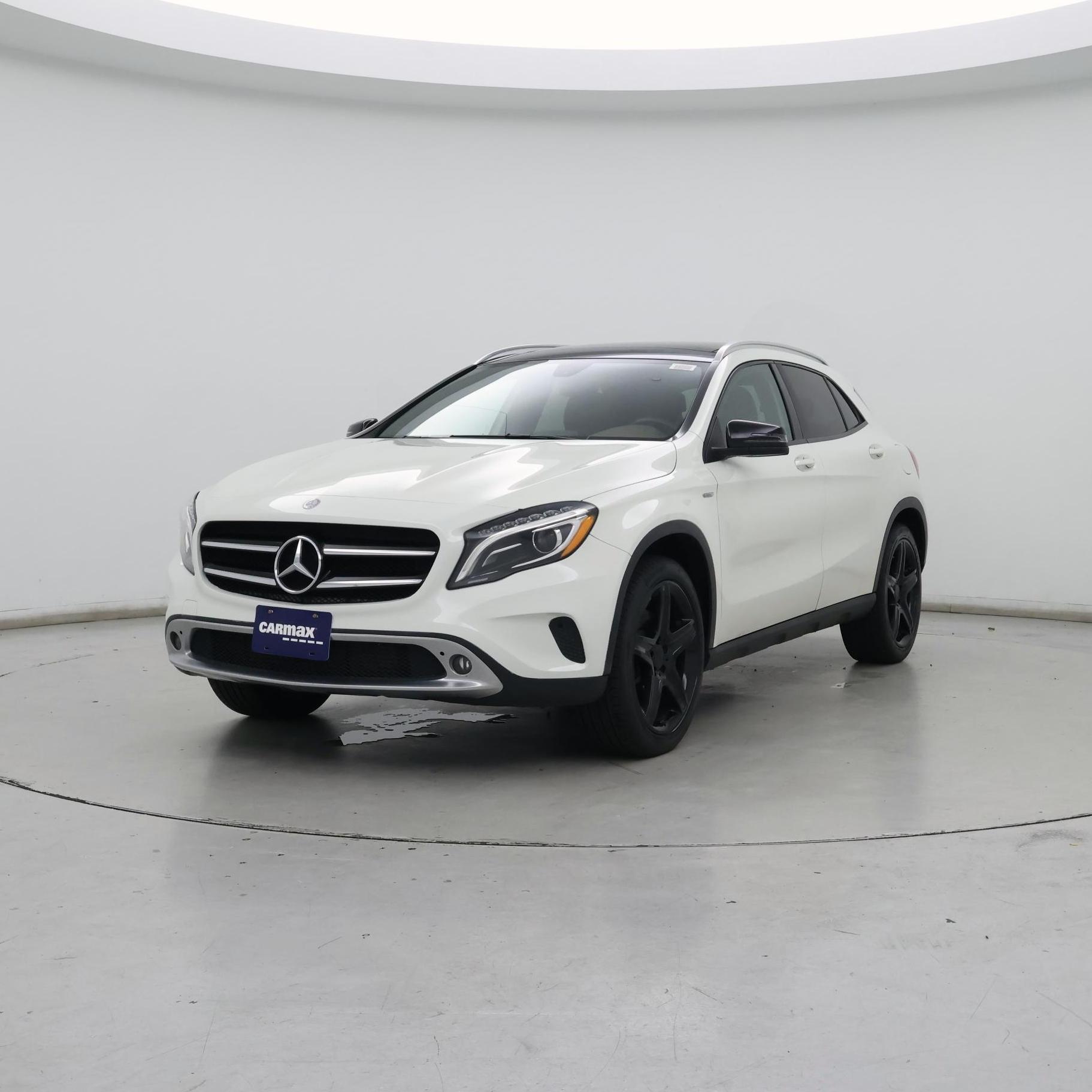 Thumbnail: 2015 Mercedes-Benz GLA - 4