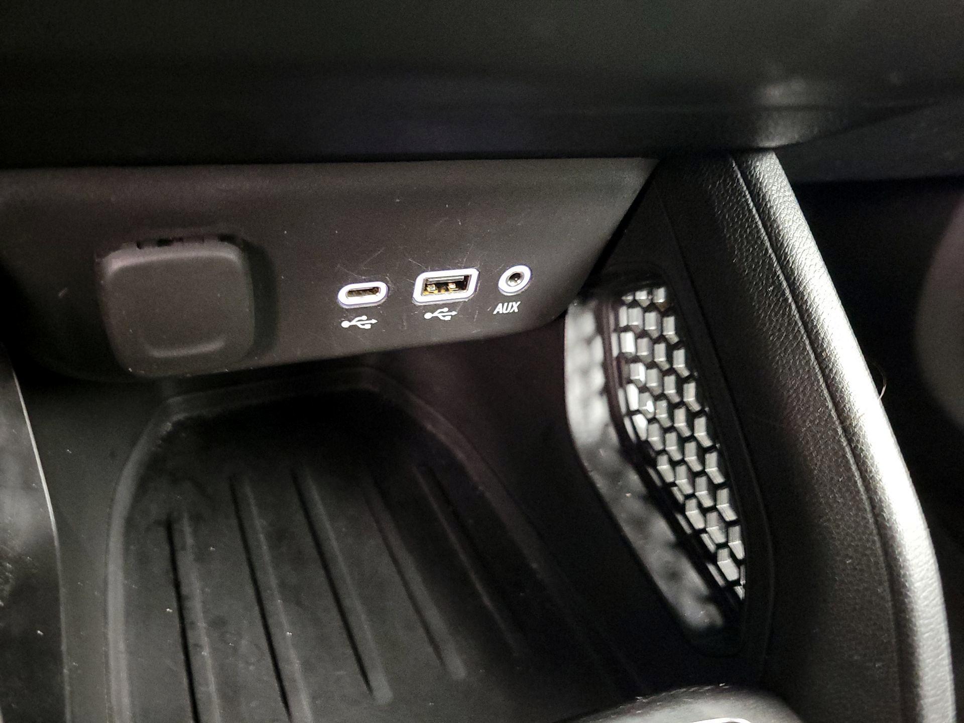 Thumbnail: 2021 Chevrolet TrailBlazer - 18