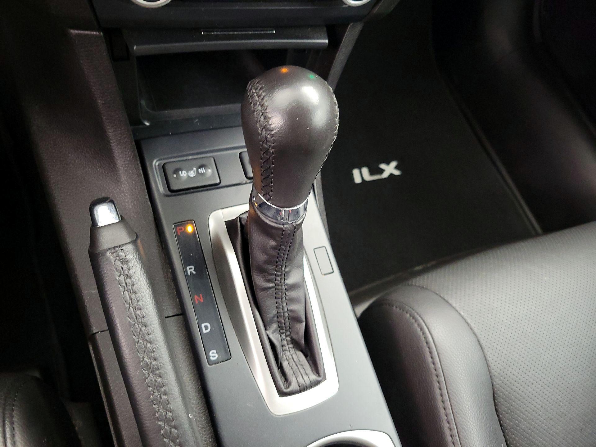 Thumbnail: 2016 Acura ILX - 18