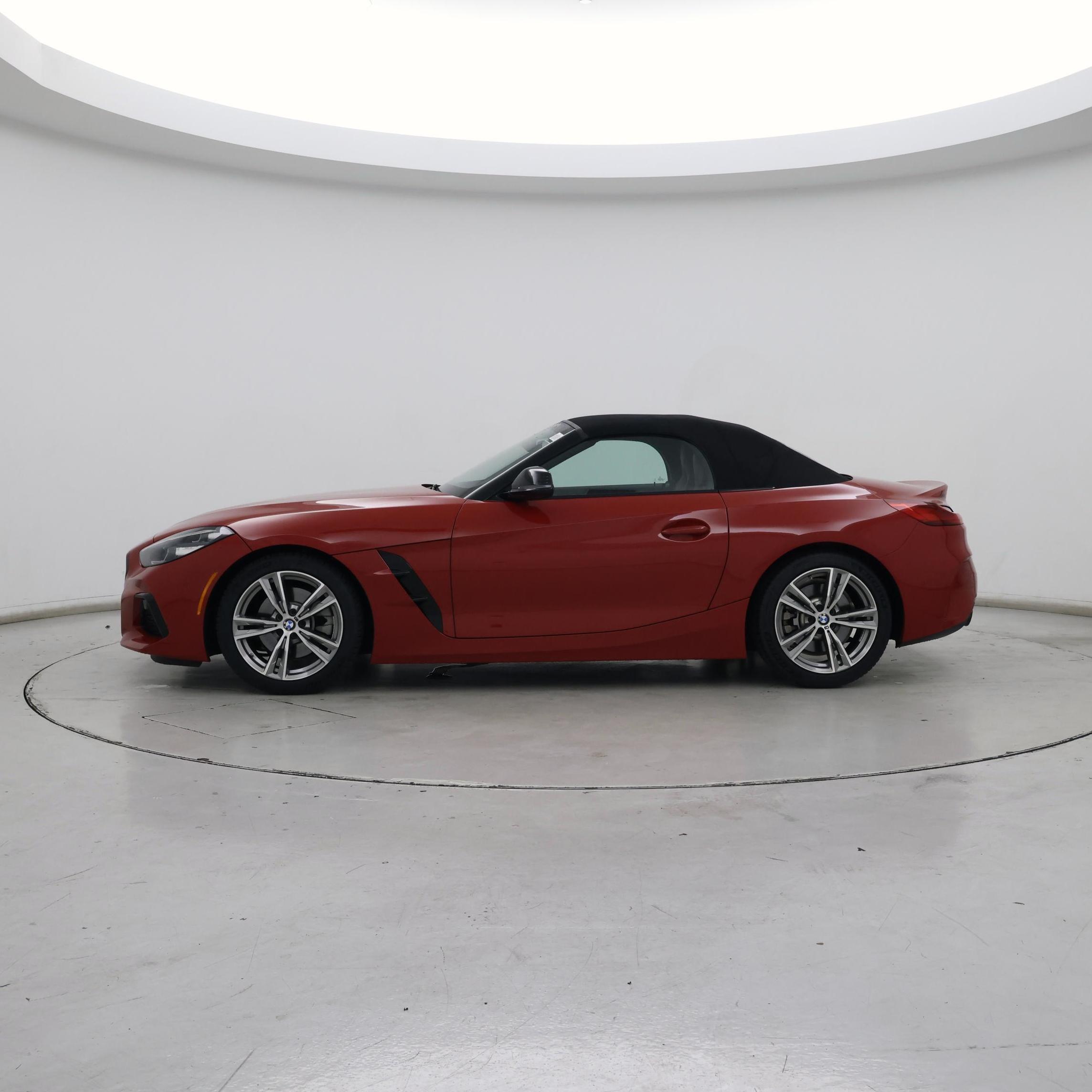 Thumbnail: 2022 BMW Z4 - 3