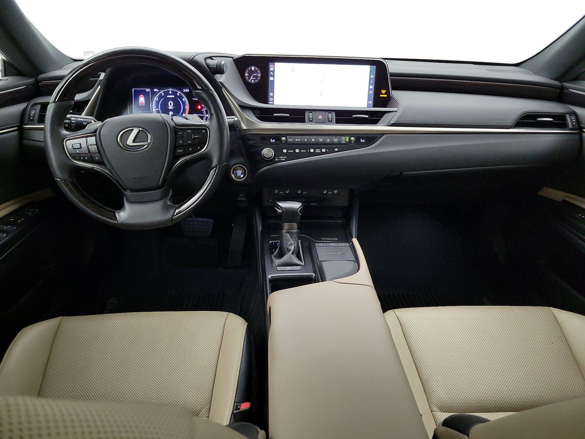 Thumbnail: 2021 Lexus ES - 9