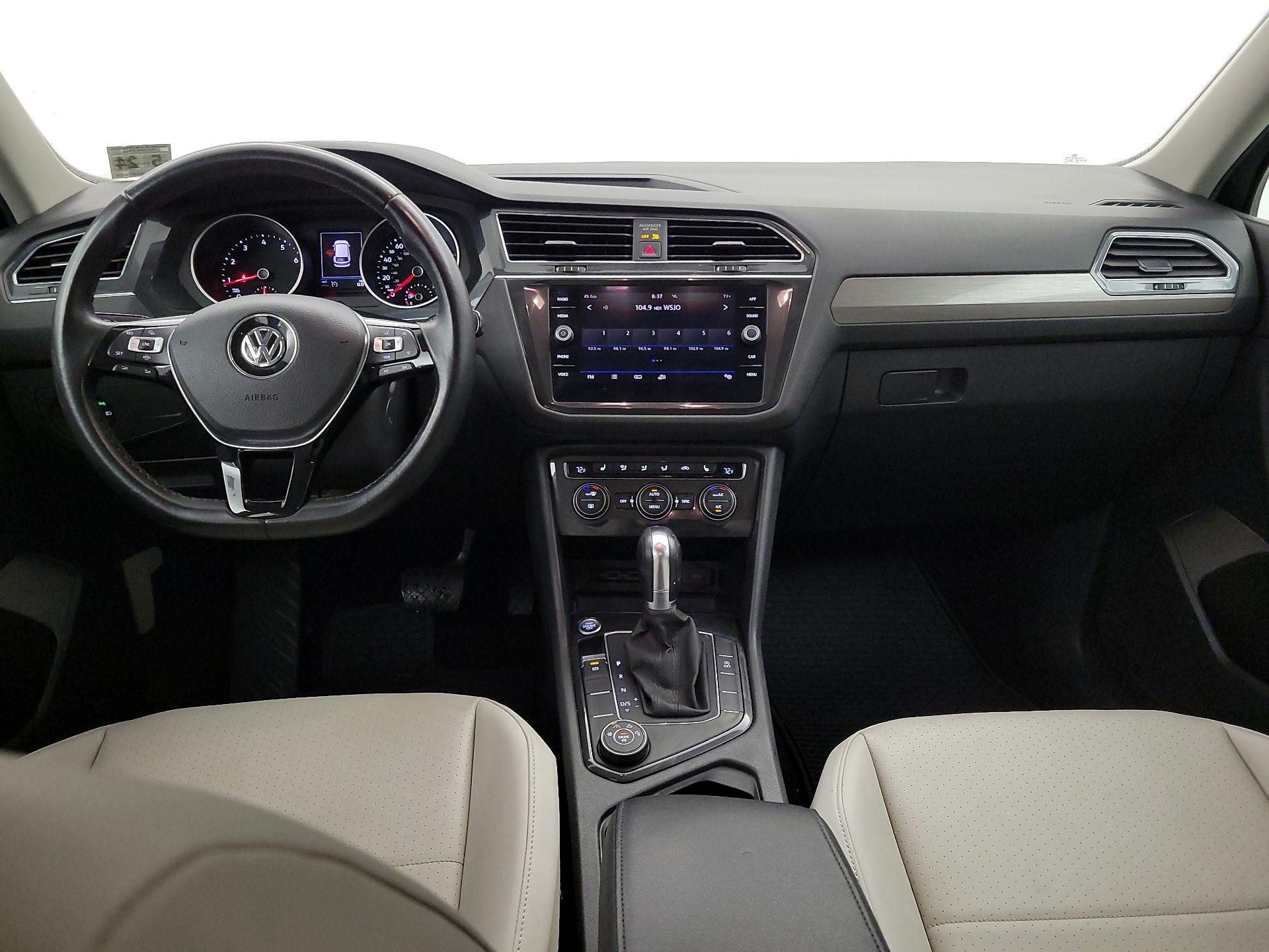 Thumbnail: 2019 Volkswagen Tiguan - 9