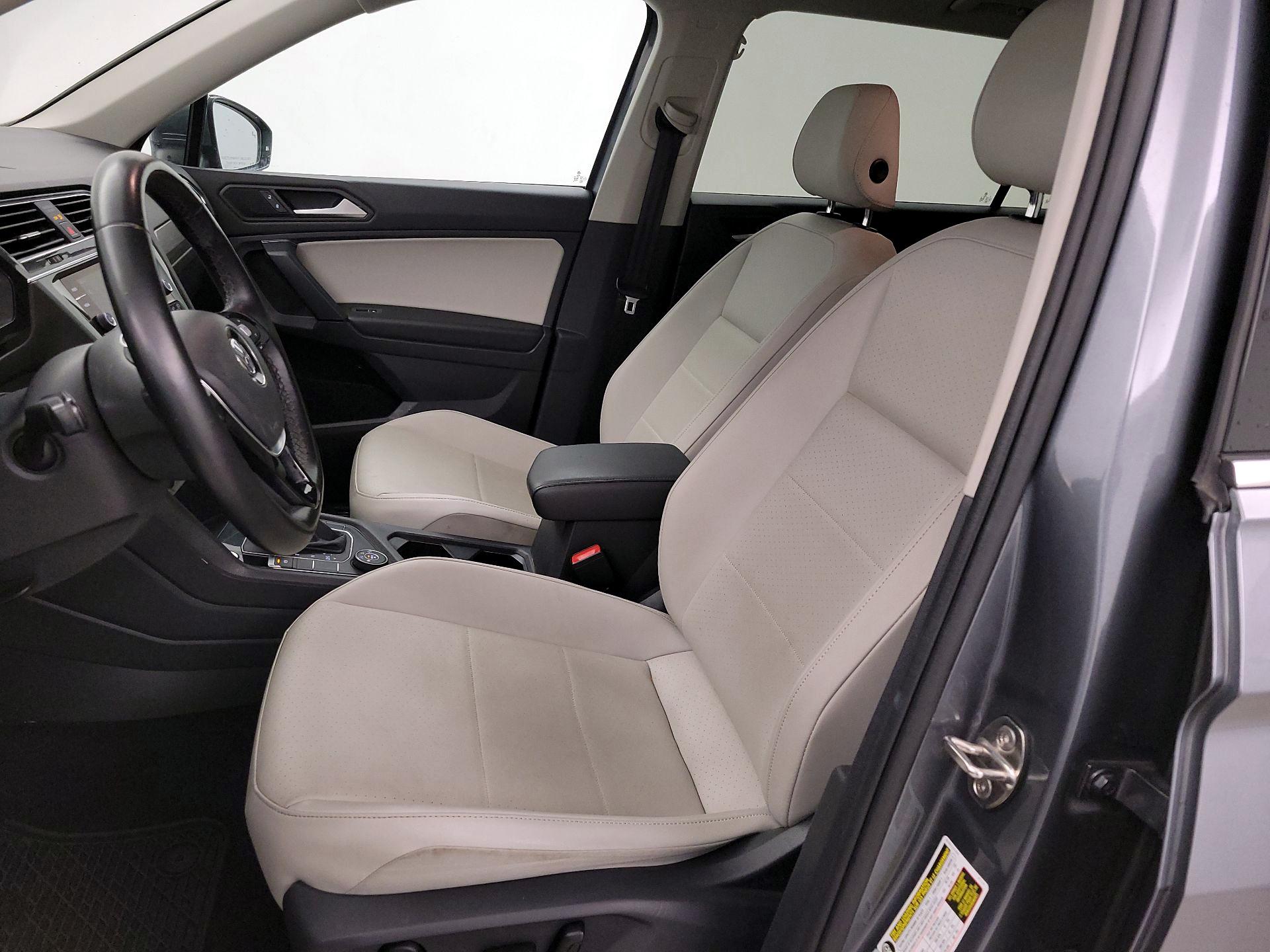 Thumbnail: 2019 Volkswagen Tiguan - 11