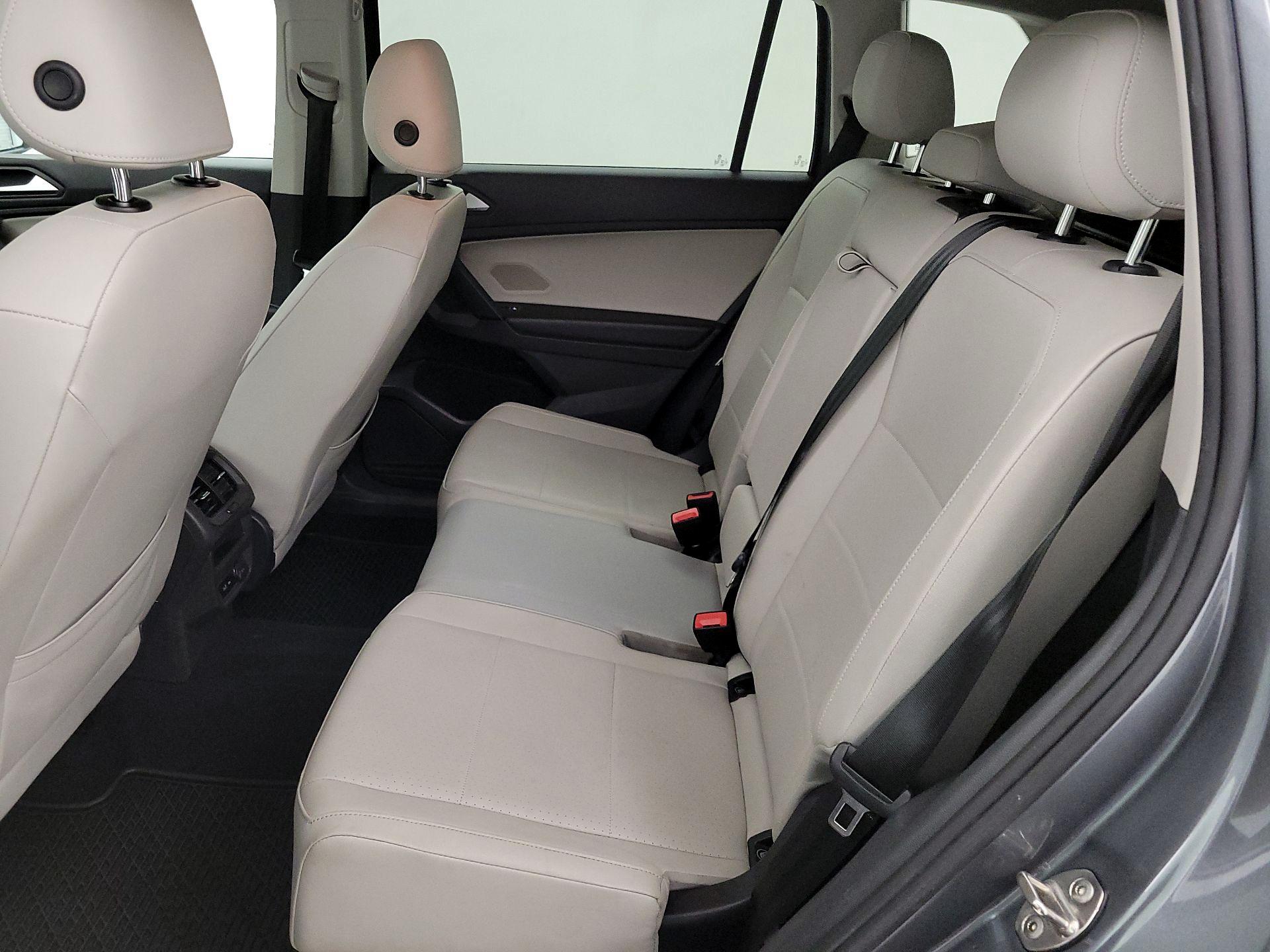 Thumbnail: 2019 Volkswagen Tiguan - 19