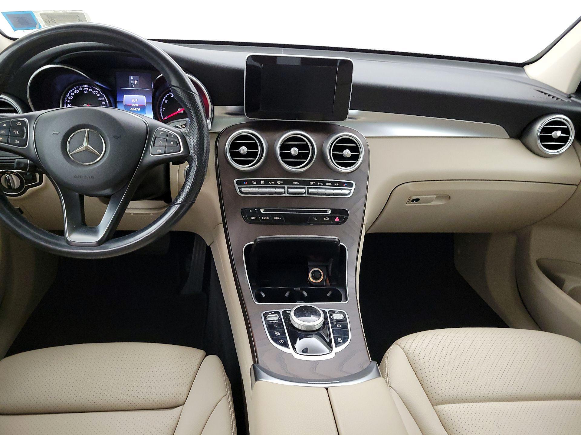 Thumbnail: 2019 Mercedes-Benz GLC - 9