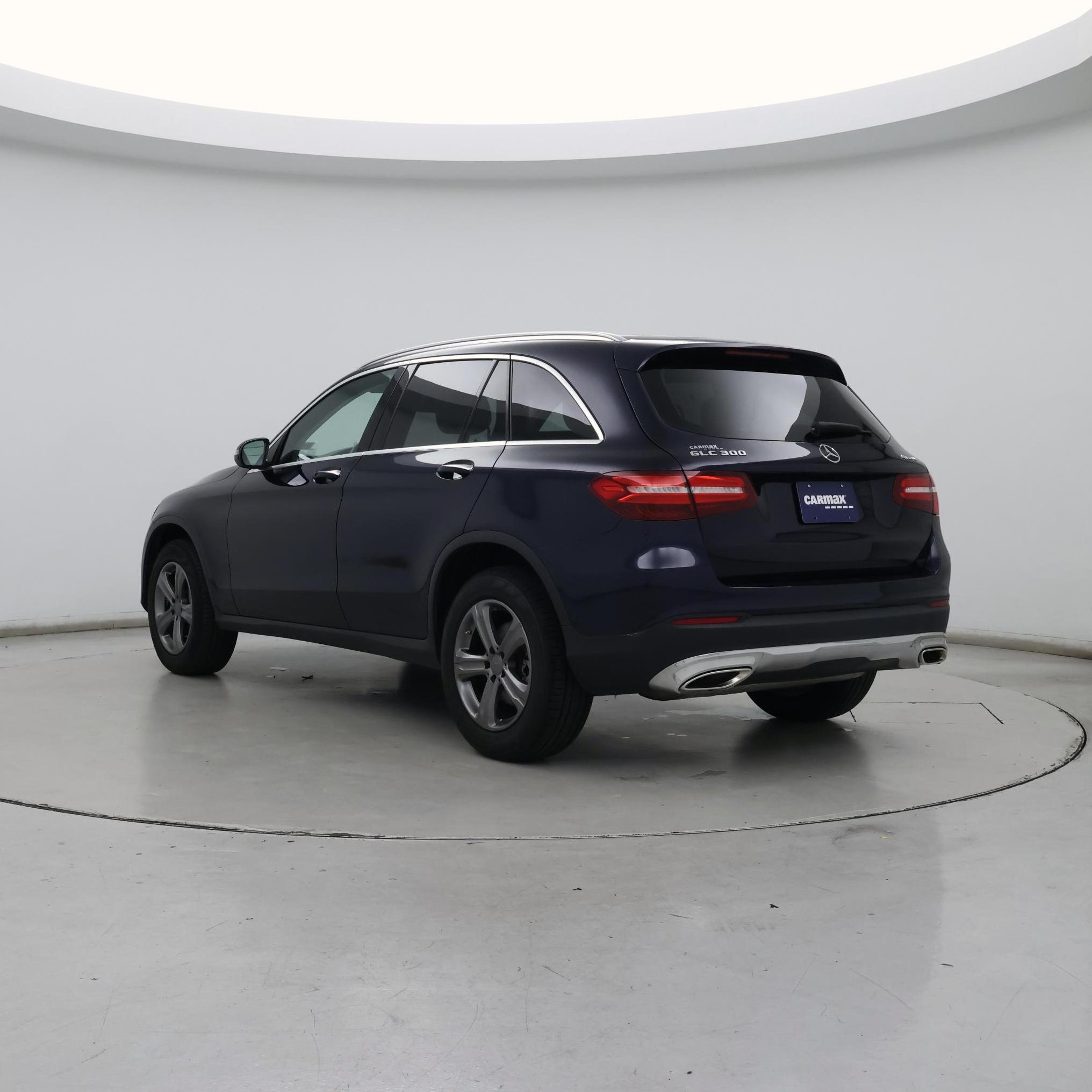 Thumbnail: 2019 Mercedes-Benz GLC - 2