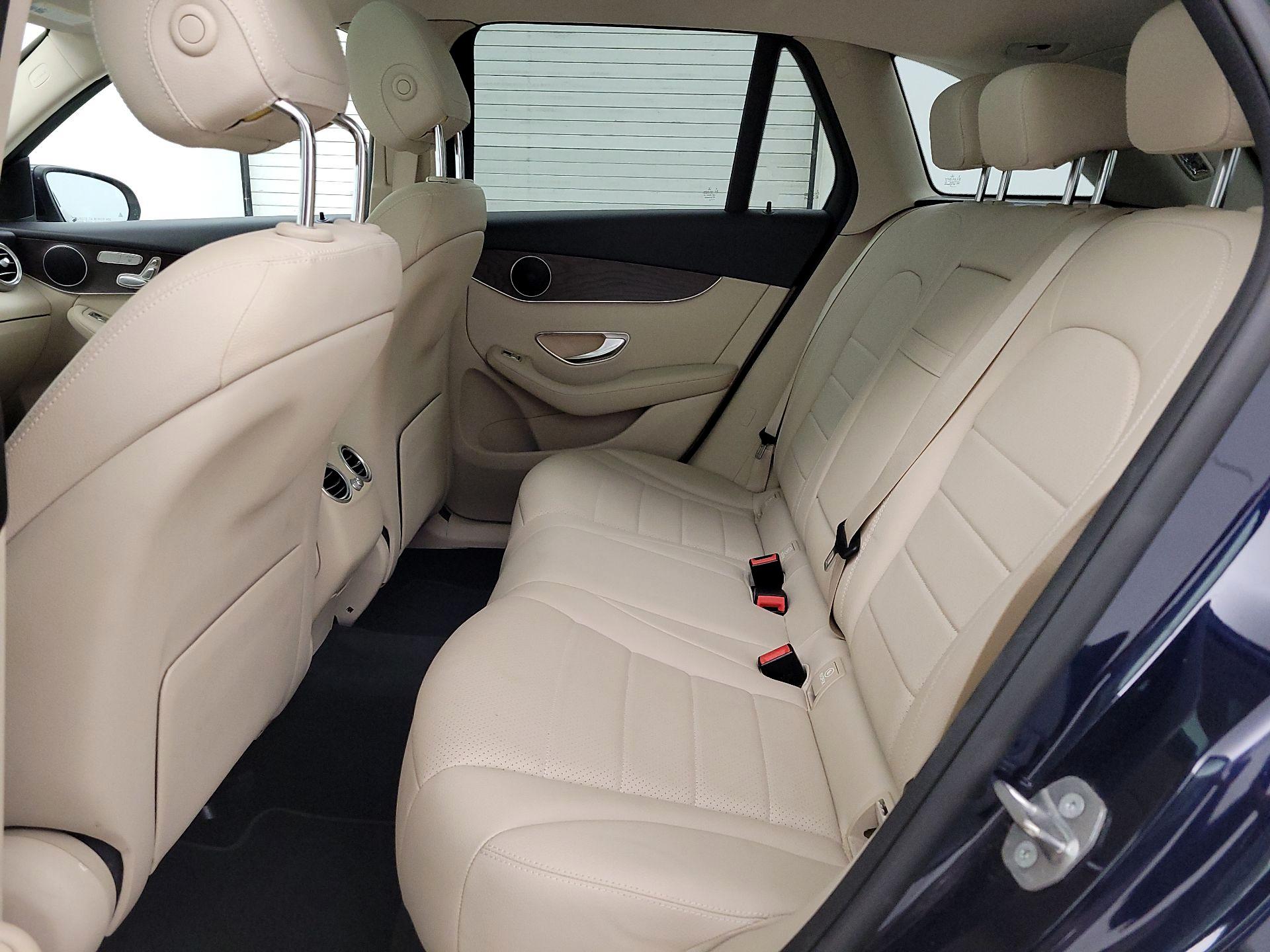 Thumbnail: 2019 Mercedes-Benz GLC - 20