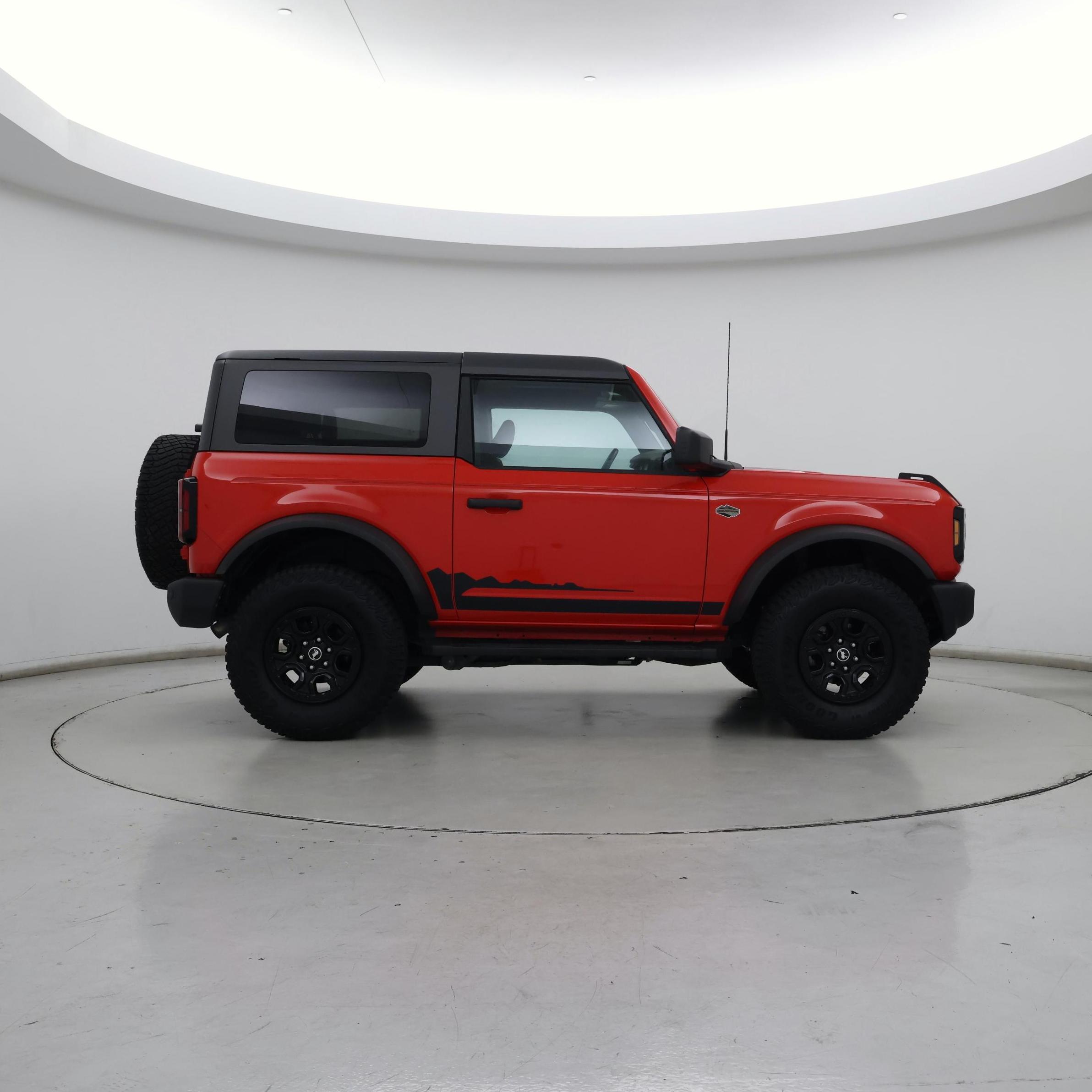 Thumbnail: 2022 Ford Bronco - 7
