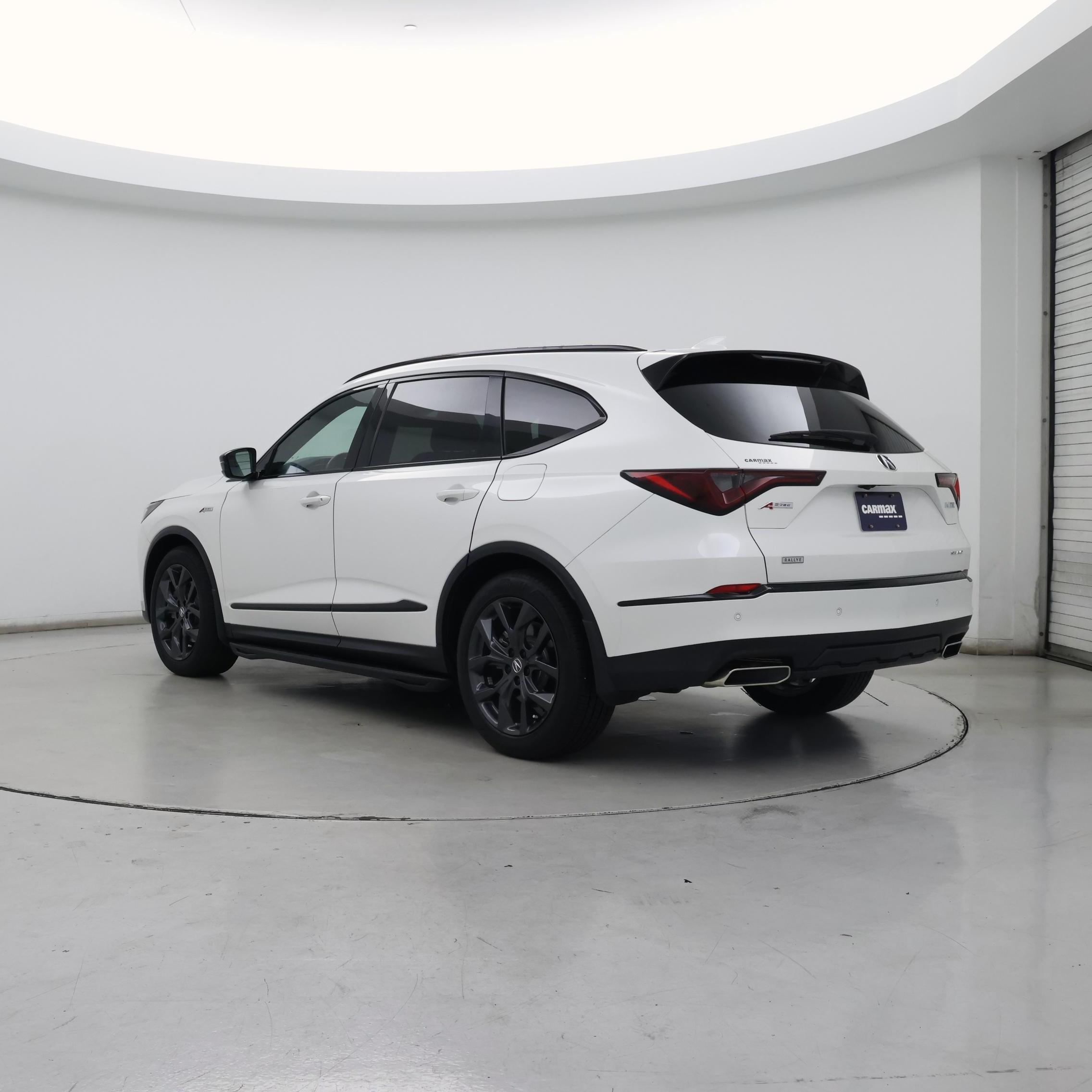 Thumbnail: 2022 Acura MDX - 2