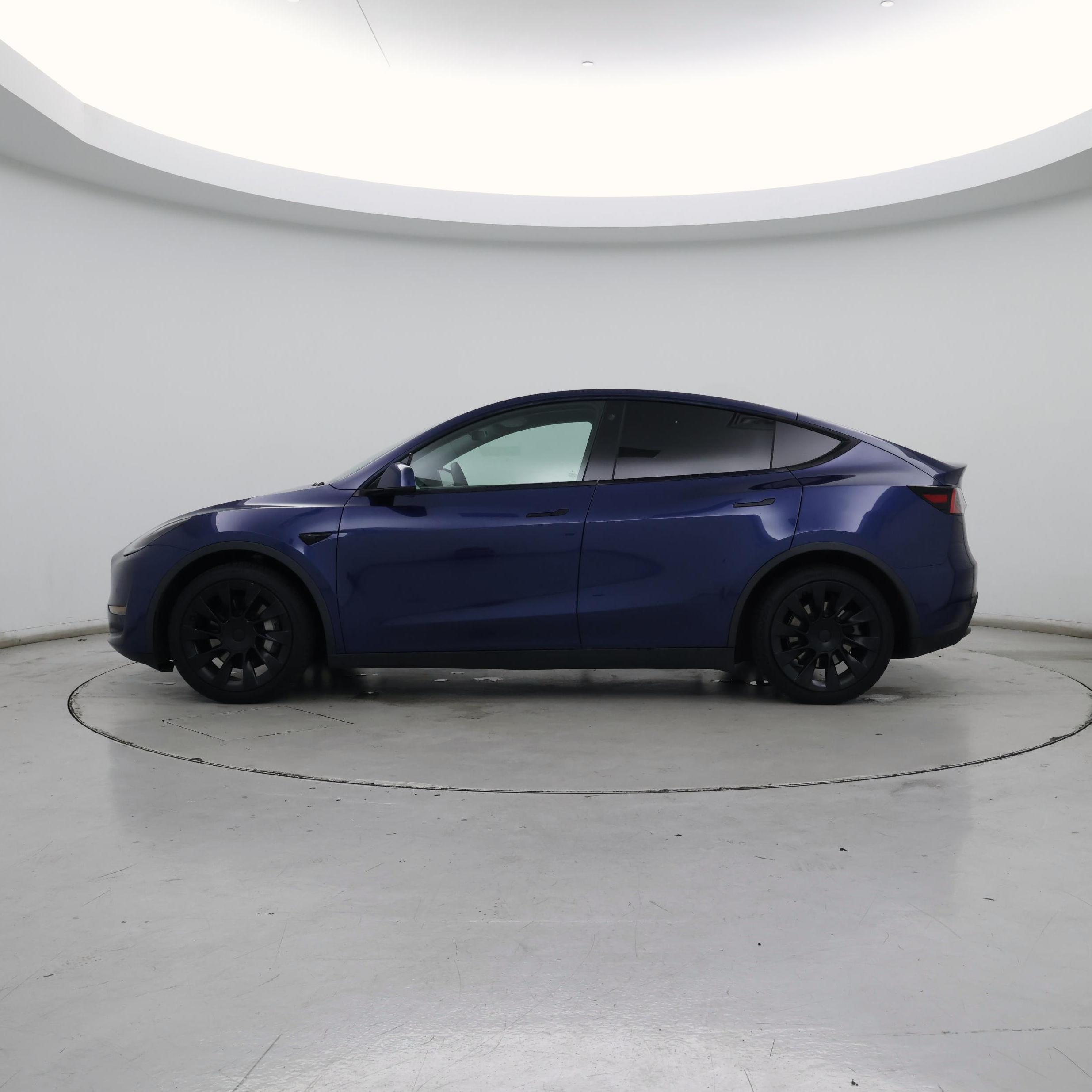 Thumbnail: 2021 Tesla Model Y - 3