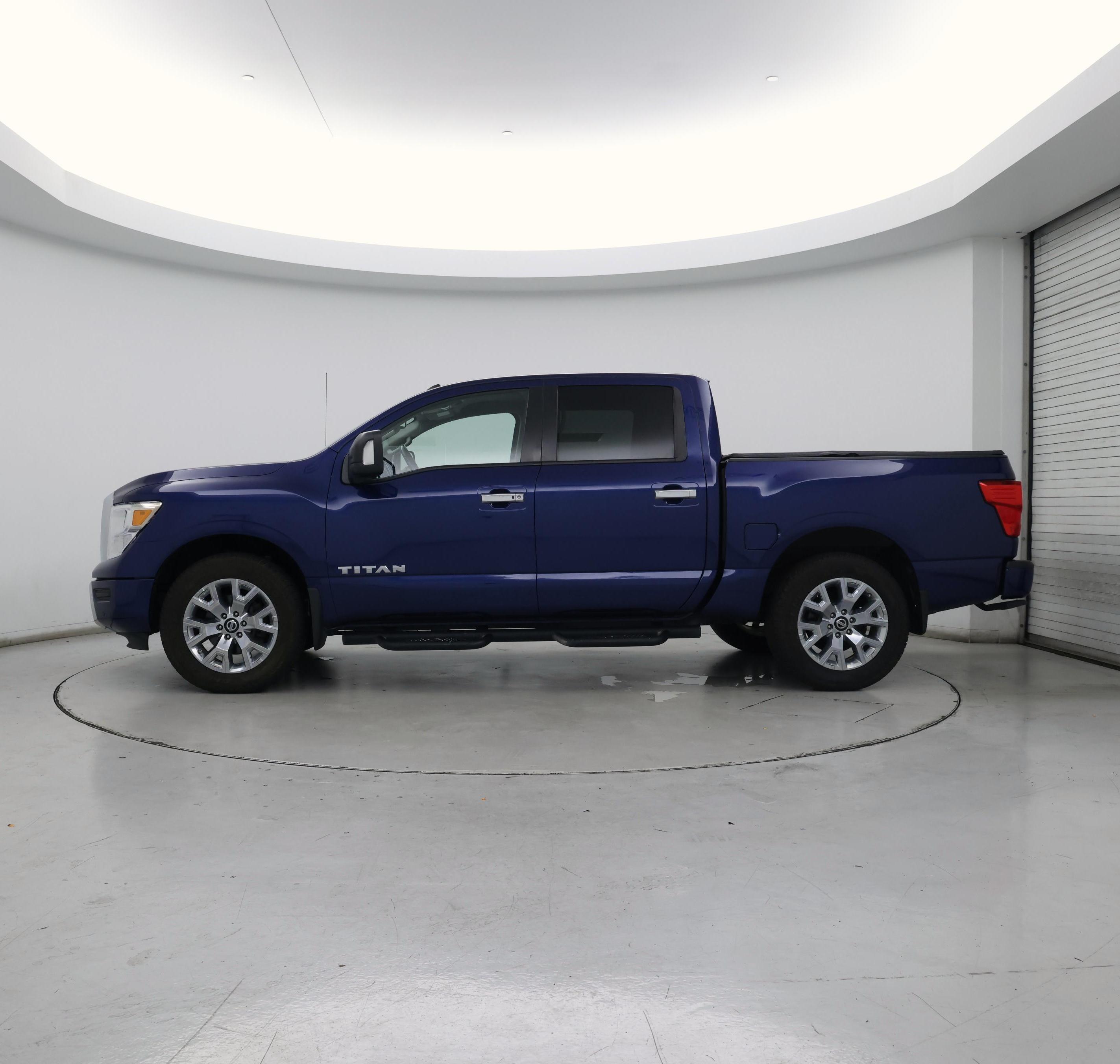 Thumbnail: 2021 Nissan Titan - 3