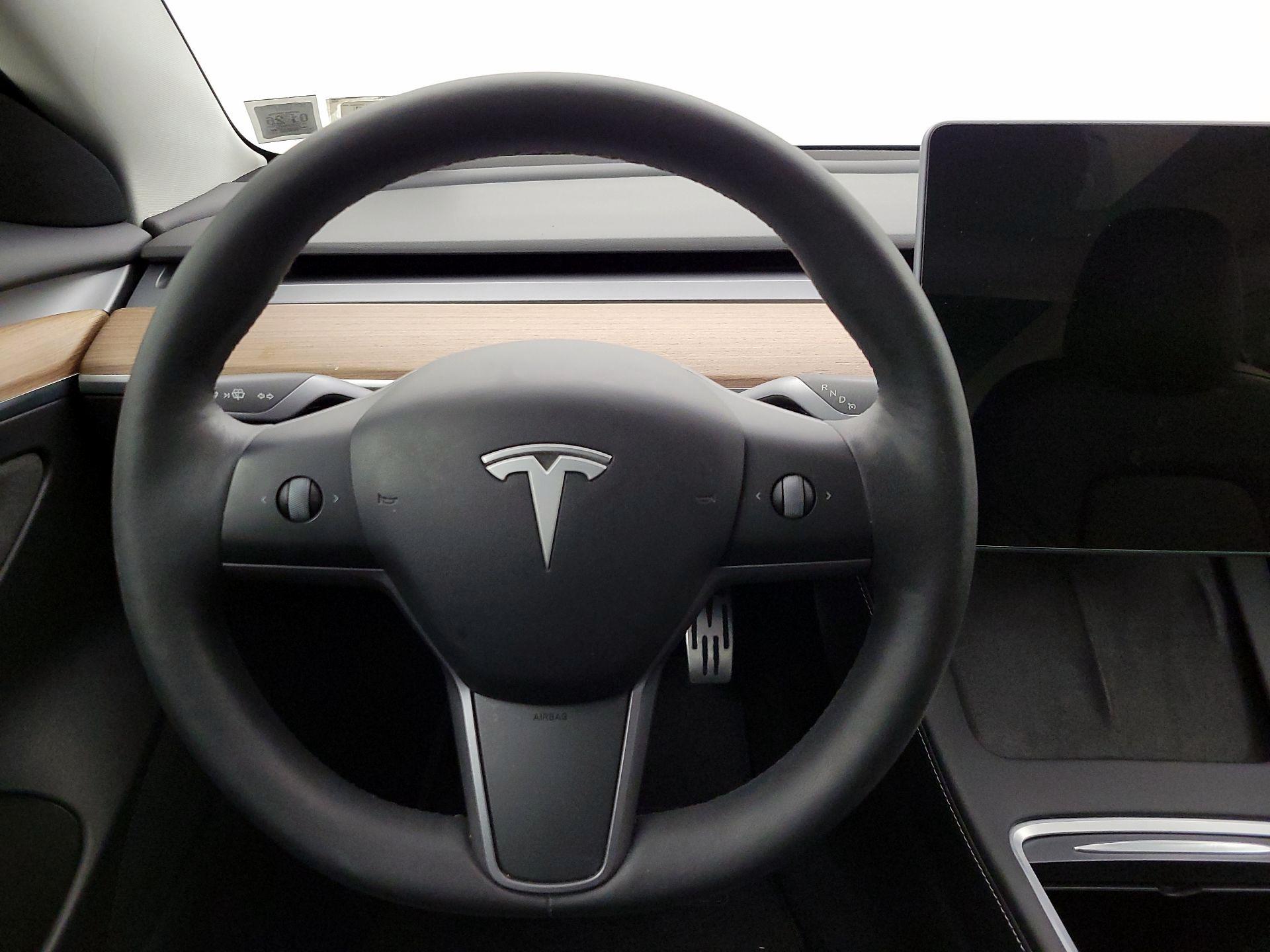 Thumbnail: 2022 Tesla Model 3 - 10