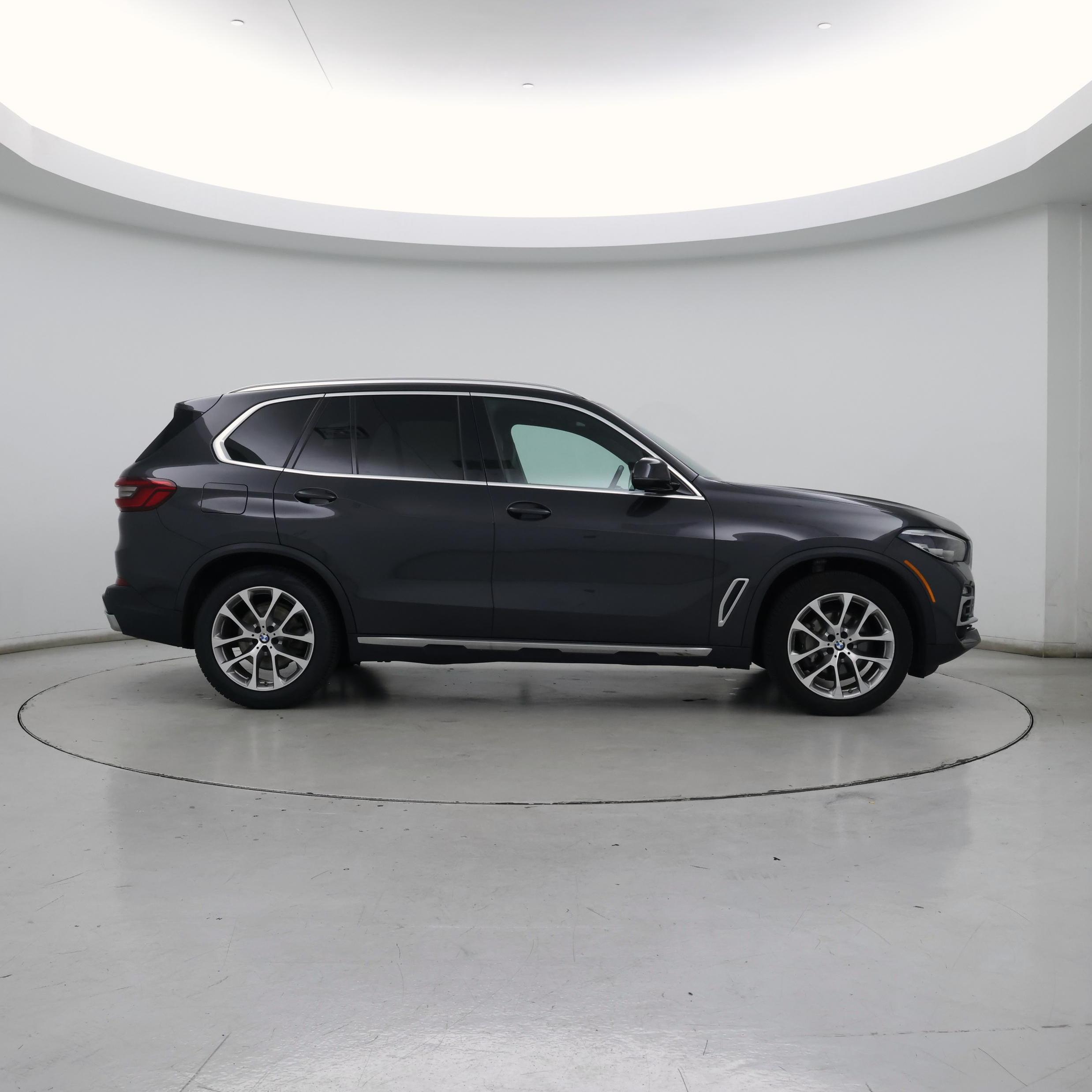 Thumbnail: 2020 BMW X5 - 7