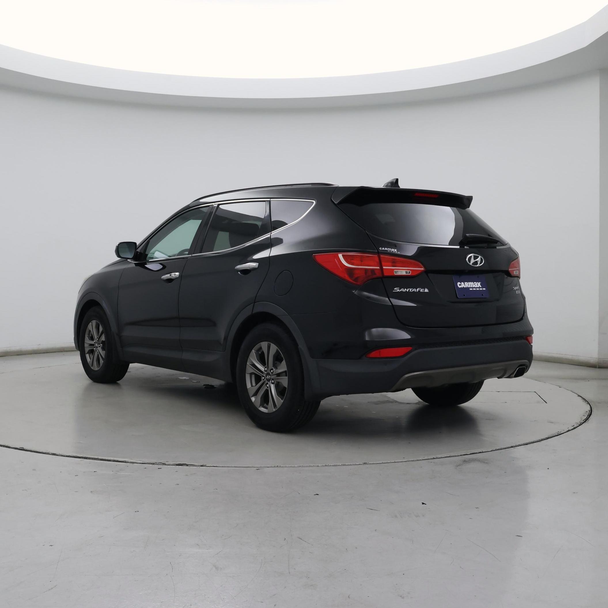 Thumbnail: 2016 Hyundai Santa Fe - 2