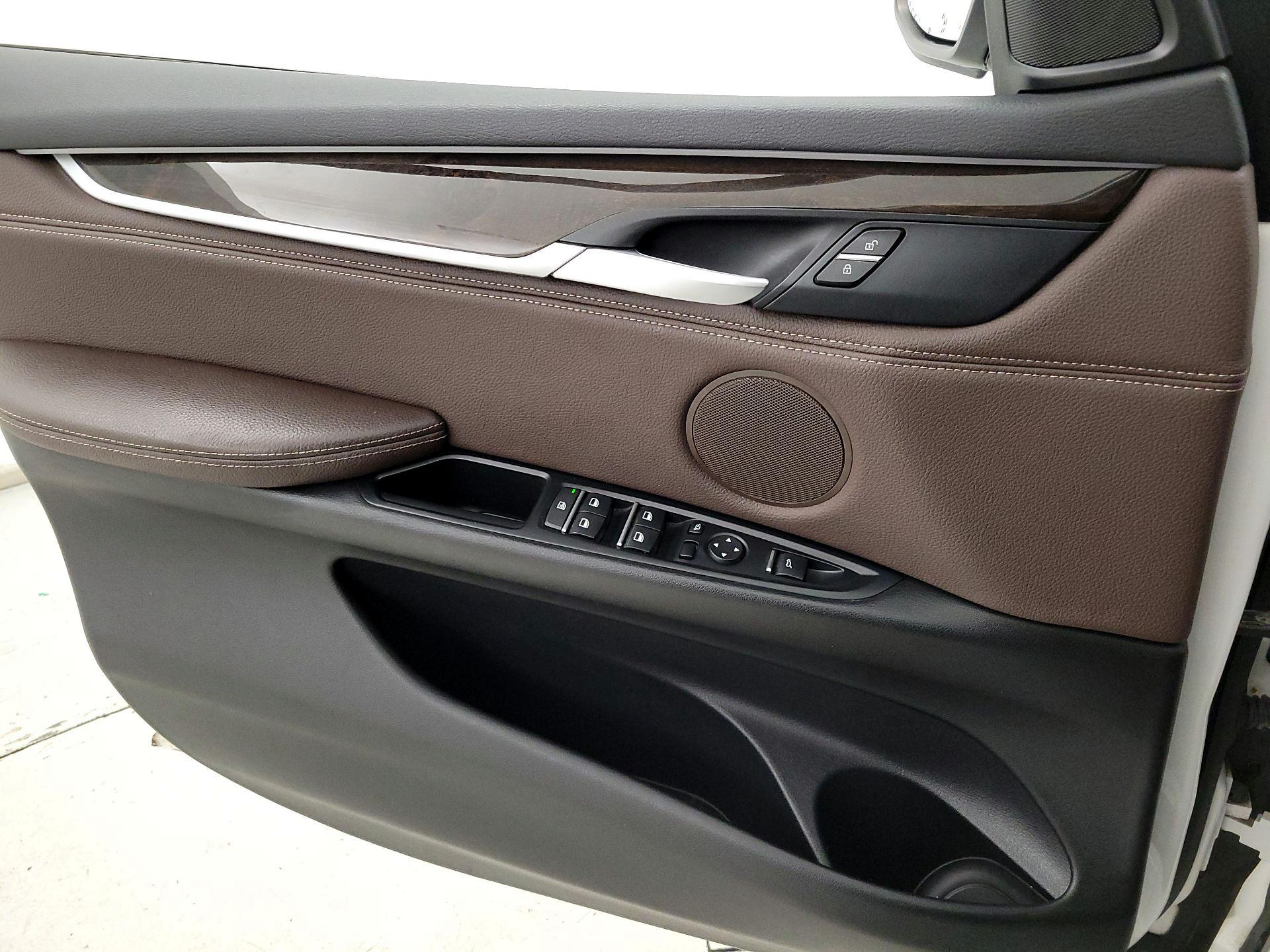 Thumbnail: 2016 BMW X5 - 12