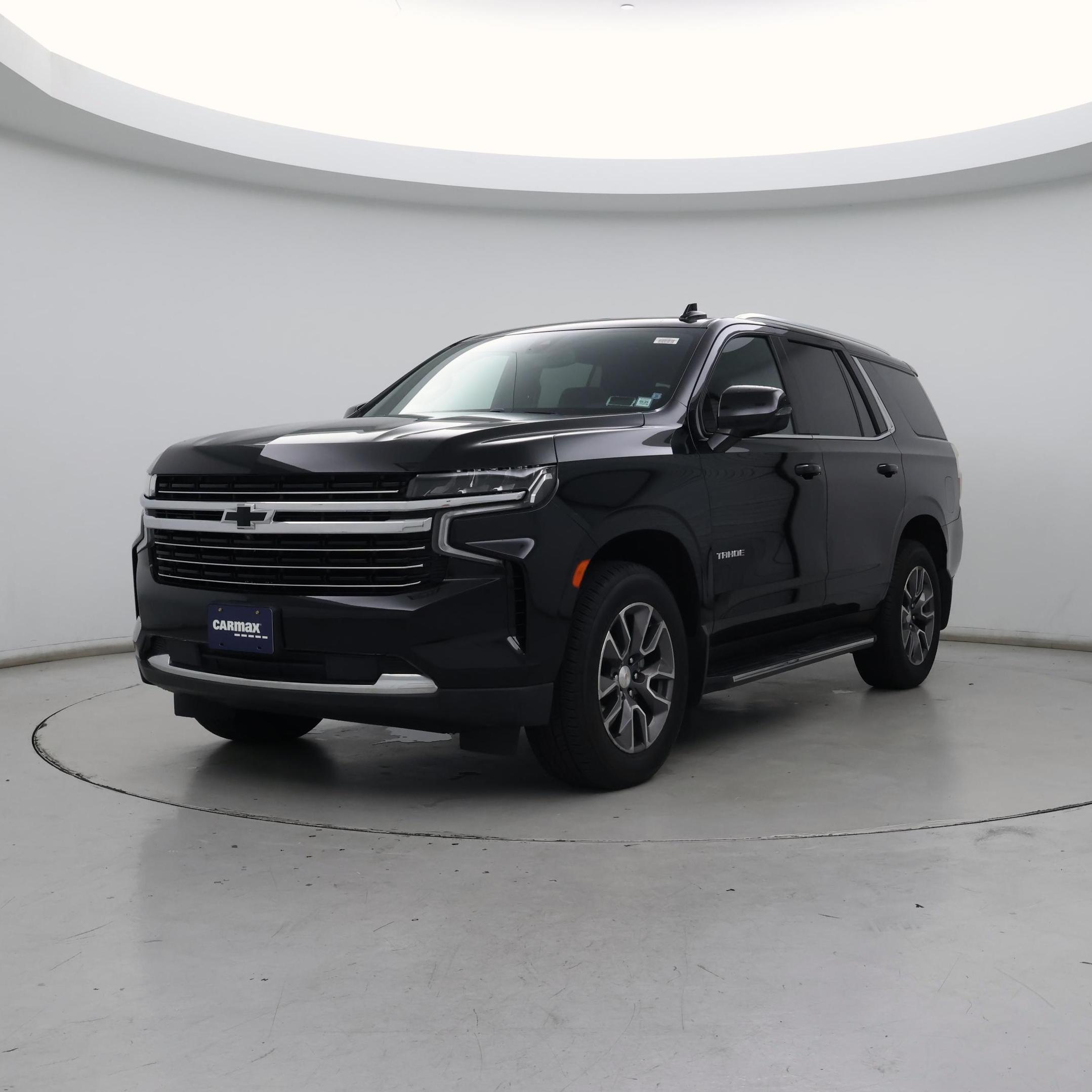 Thumbnail: 2022 Chevrolet Tahoe - 4