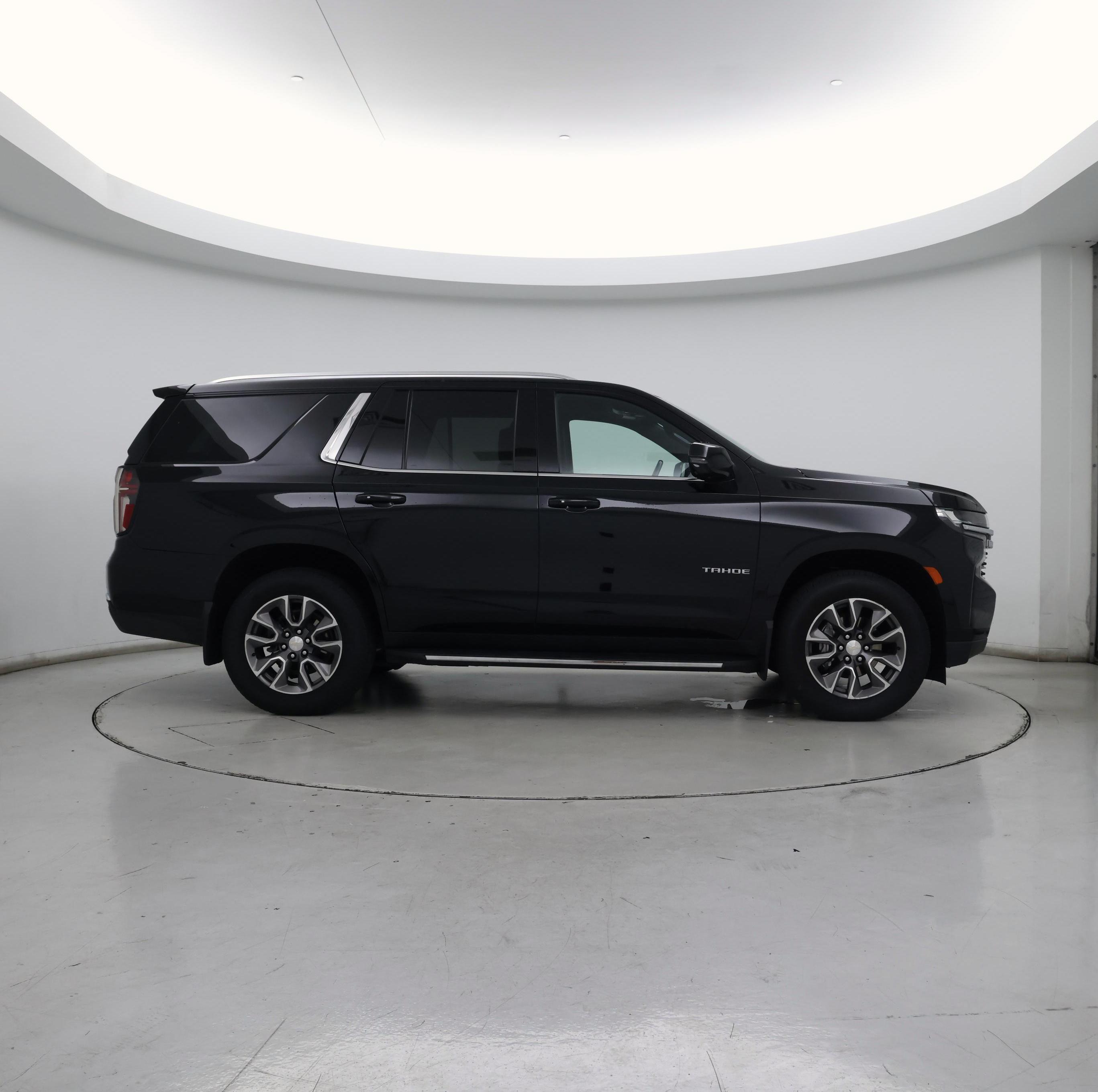 Thumbnail: 2022 Chevrolet Tahoe - 7