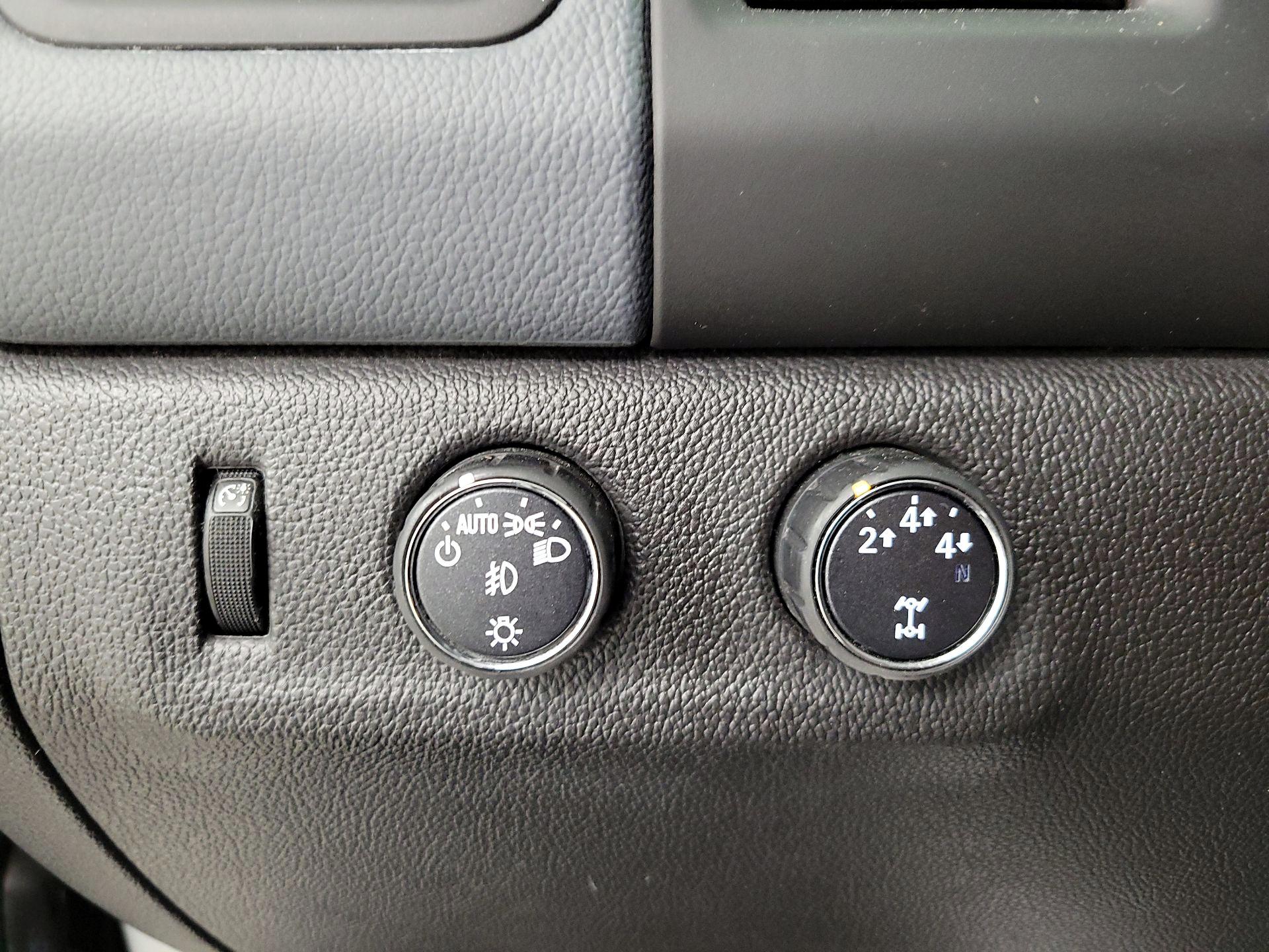 Thumbnail: 2016 Chevrolet Colorado - 13