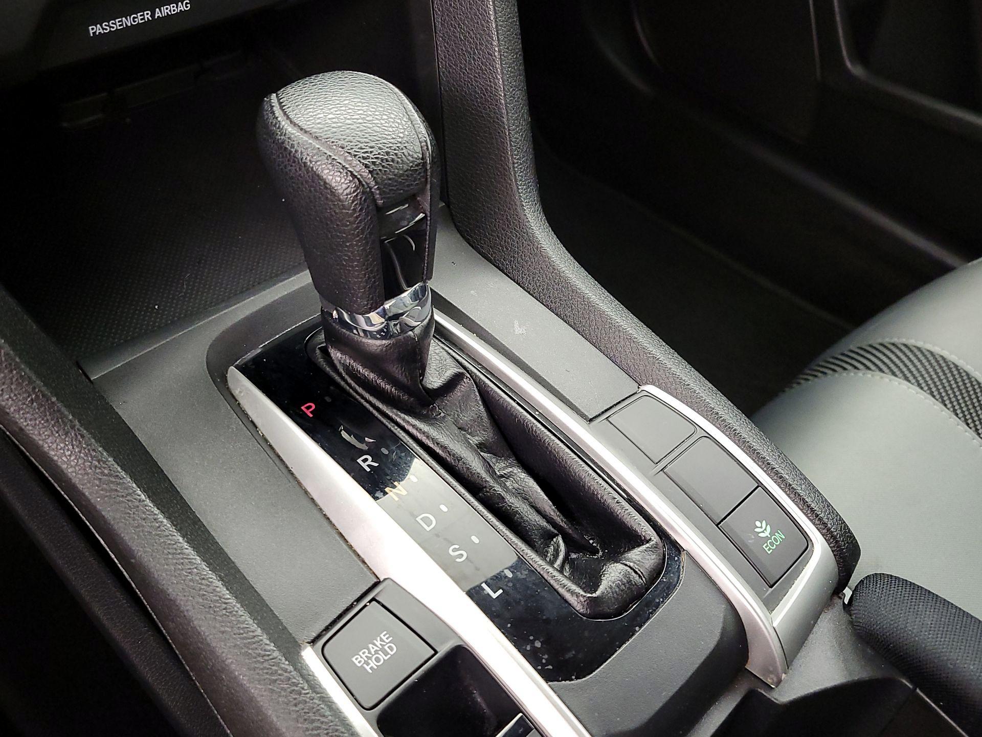 Thumbnail: 2016 Honda Civic - 17