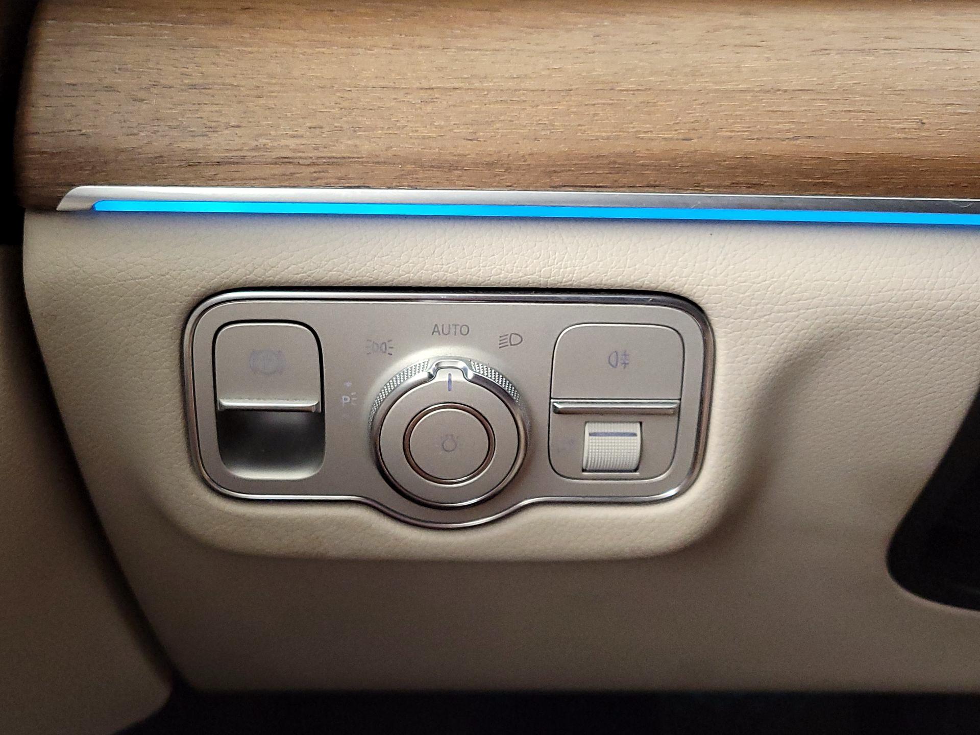 Thumbnail: 2021 Mercedes-Benz GLE - 13