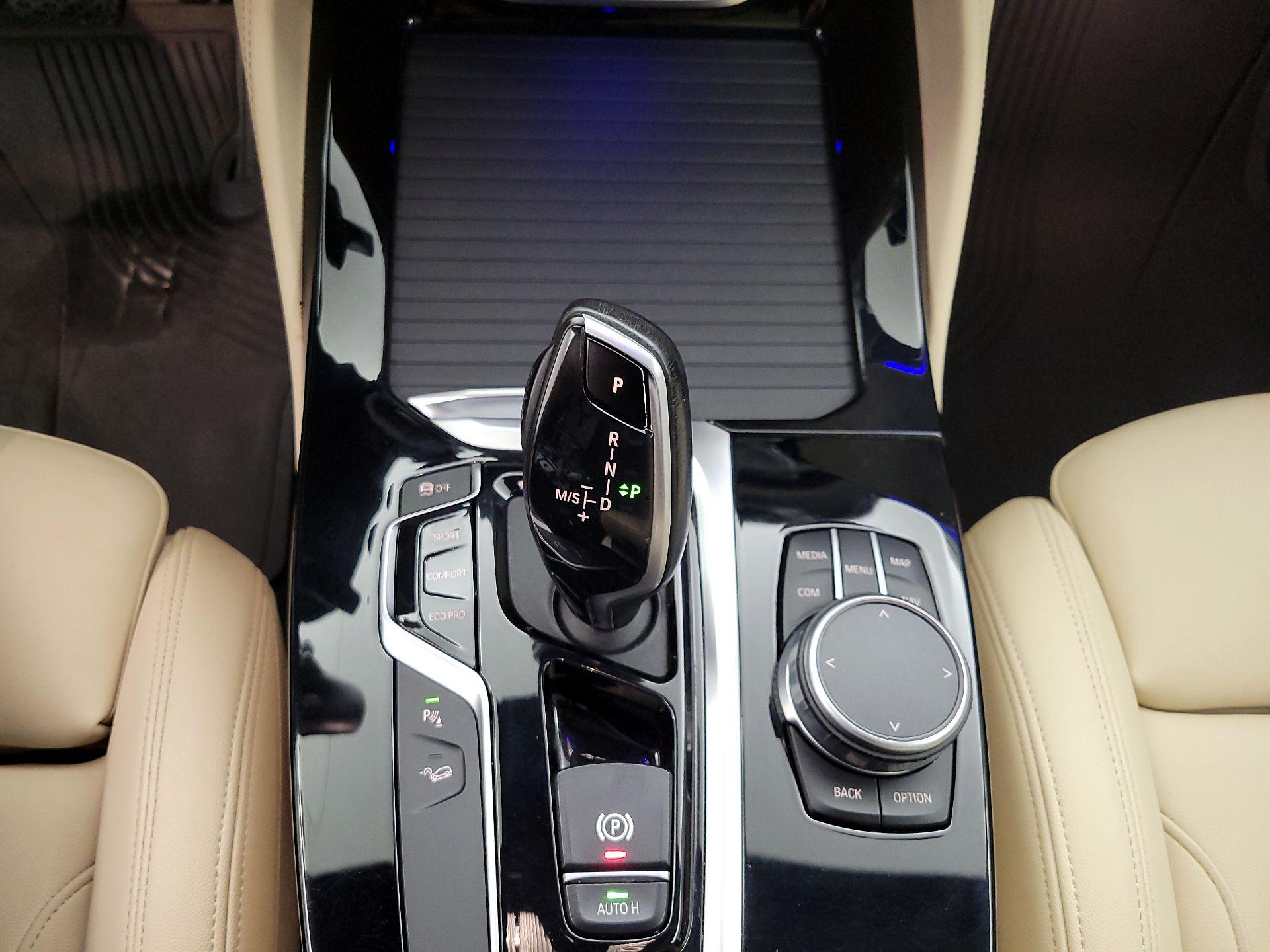 Thumbnail: 2021 BMW X4 - 18