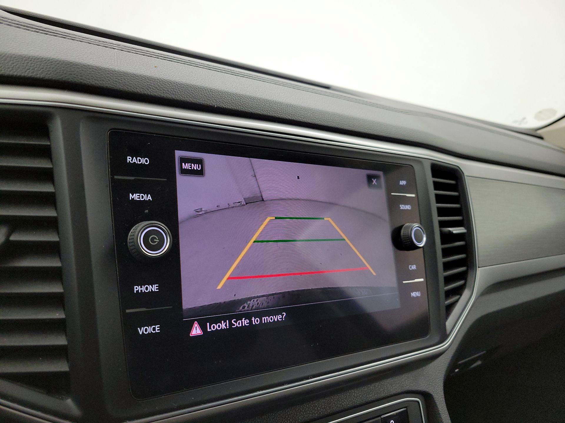 Thumbnail: 2019 Volkswagen Atlas - 14