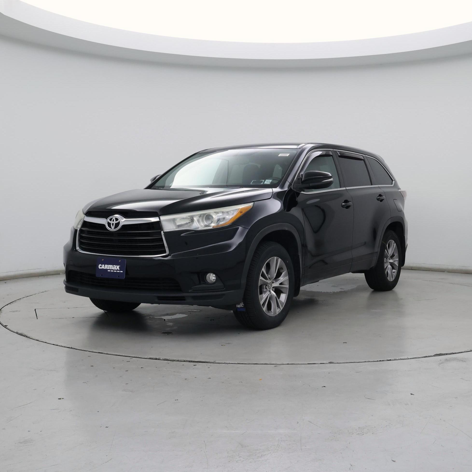 Thumbnail: 2016 Toyota Highlander - 4