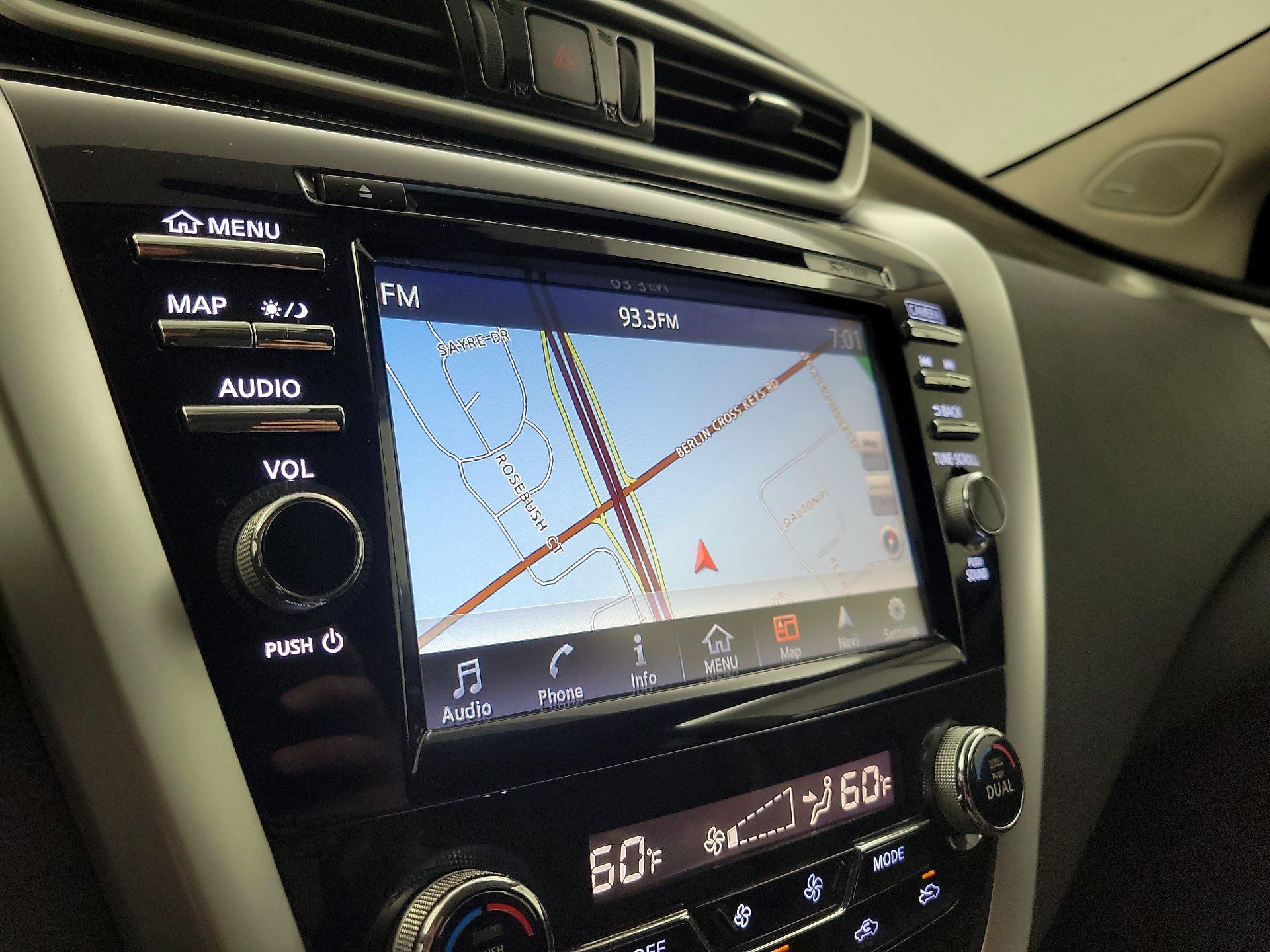 Thumbnail: 2015 Nissan Murano - 14