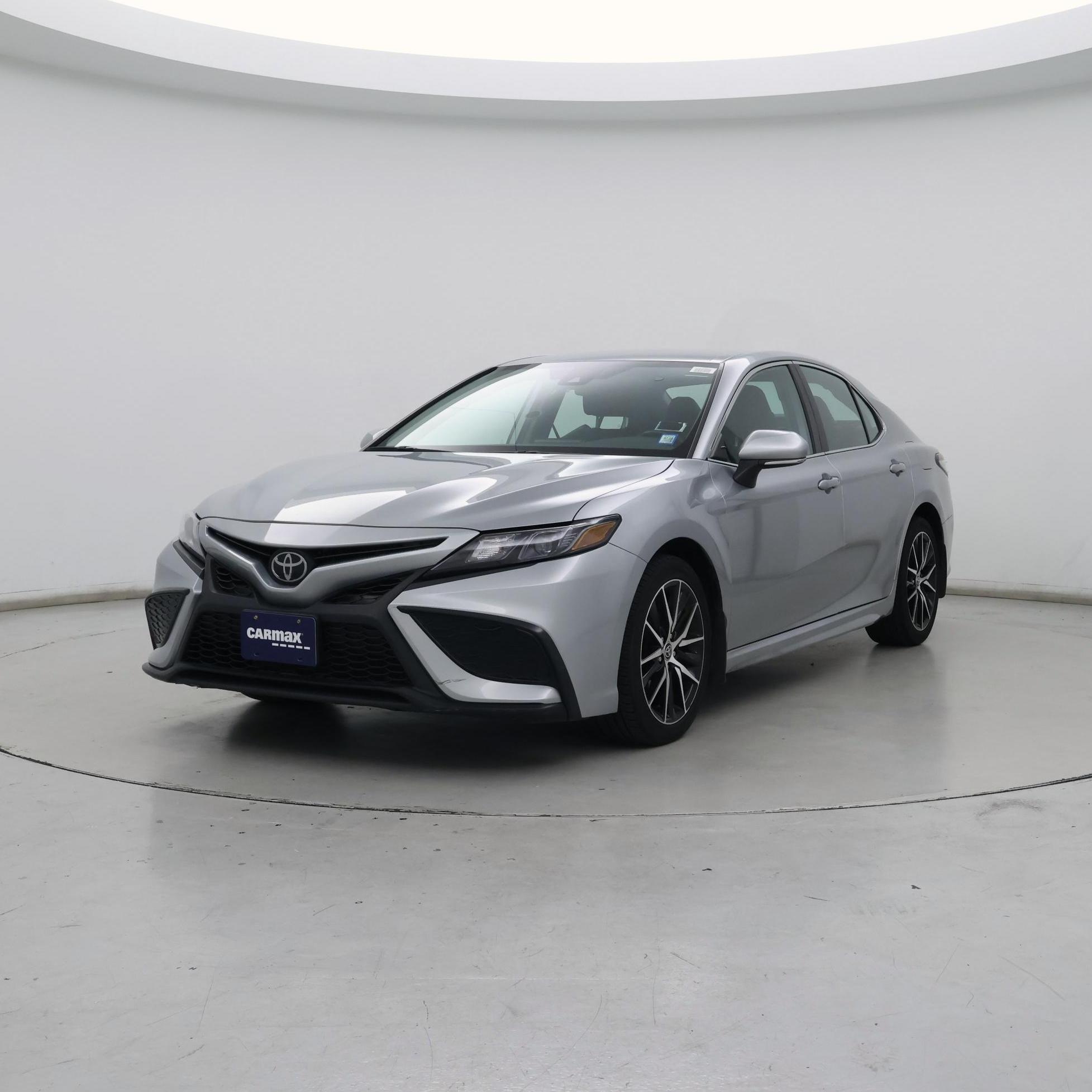 Thumbnail: 2022 Toyota Camry - 4