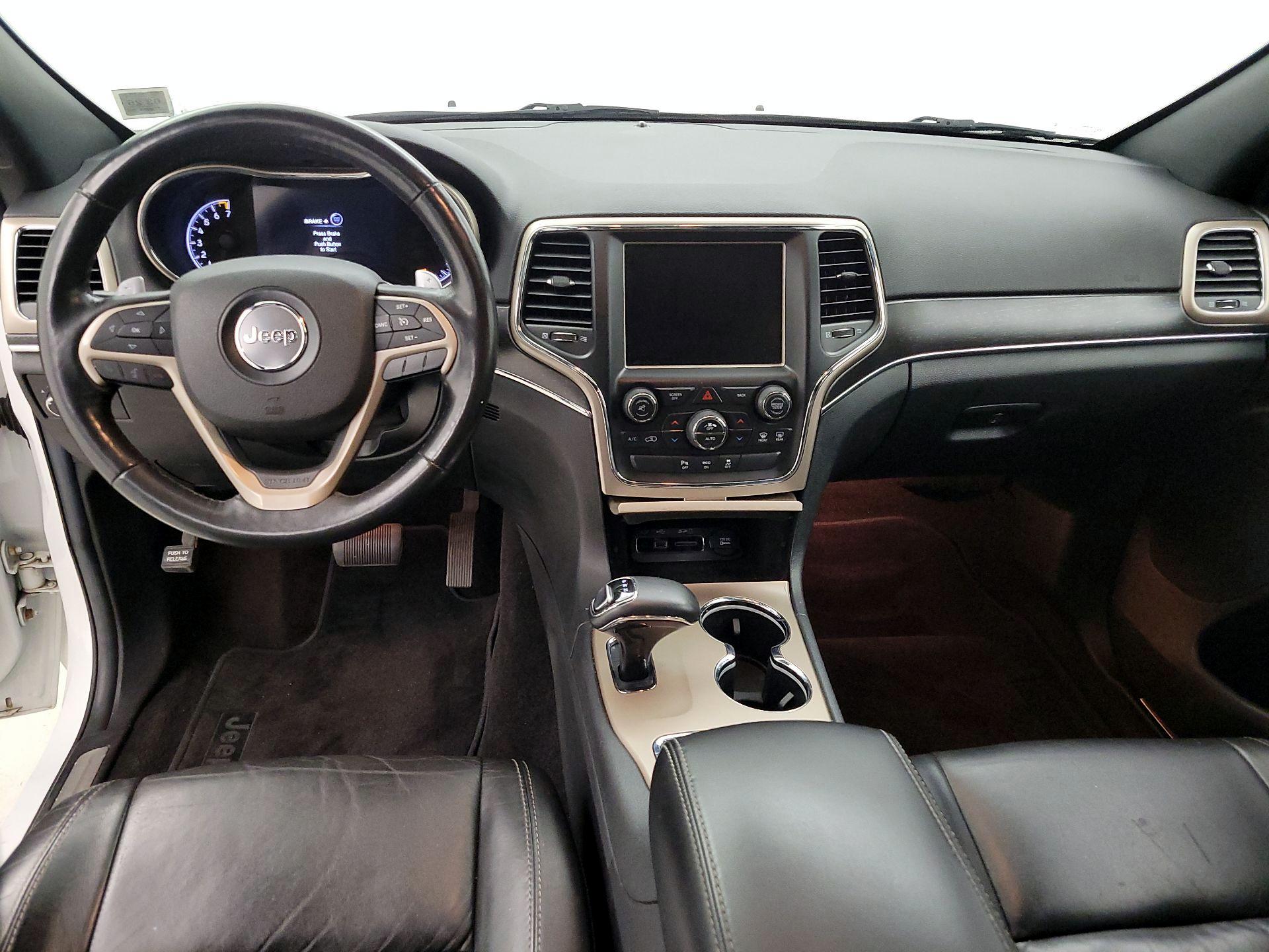 Thumbnail: 2015 Jeep Grand Cherokee - 9