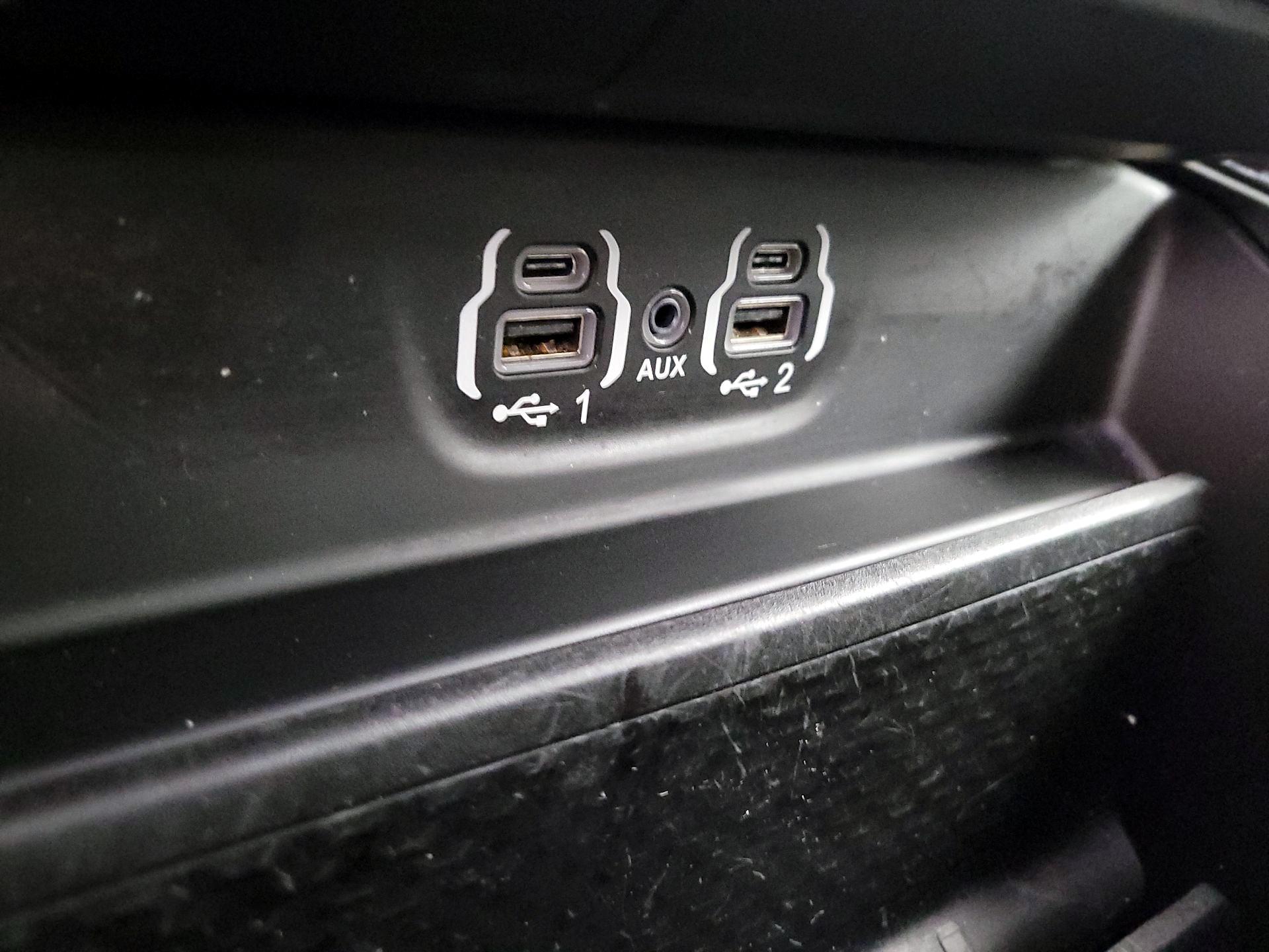 Thumbnail: 2020 RAM 1500 - 18