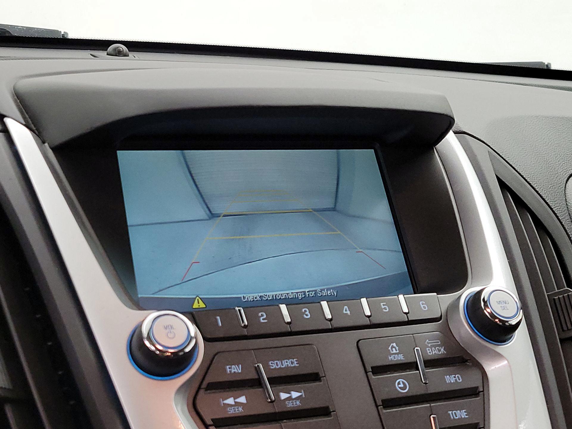 Thumbnail: 2015 Chevrolet Equinox - 13