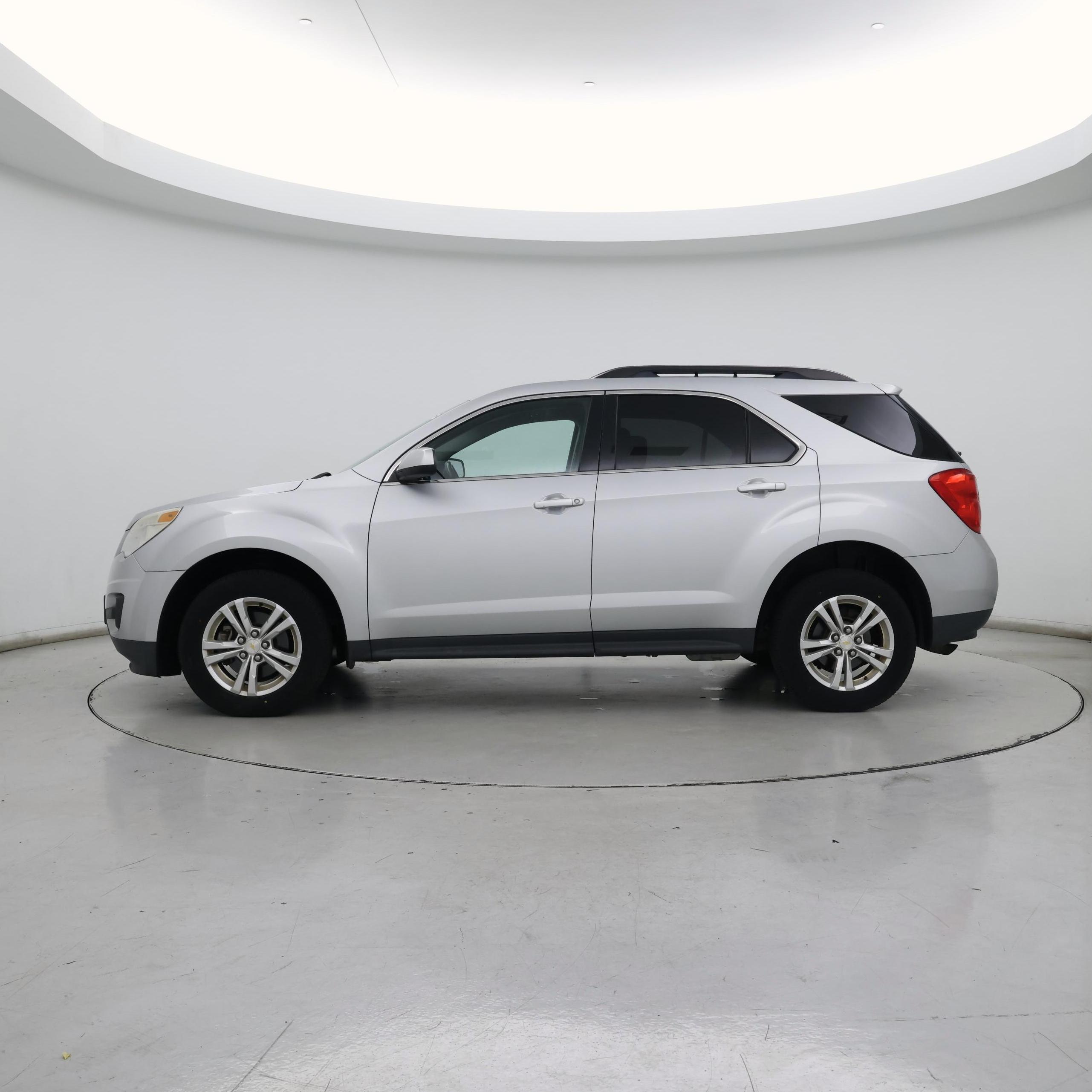 Thumbnail: 2015 Chevrolet Equinox - 3