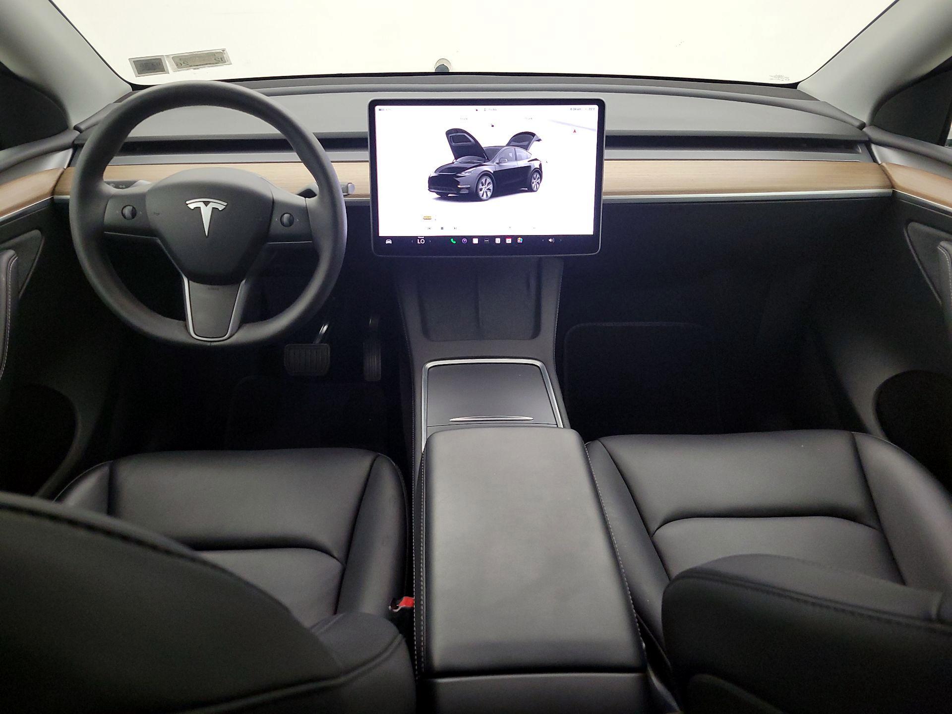 Thumbnail: 2023 Tesla Model Y - 9