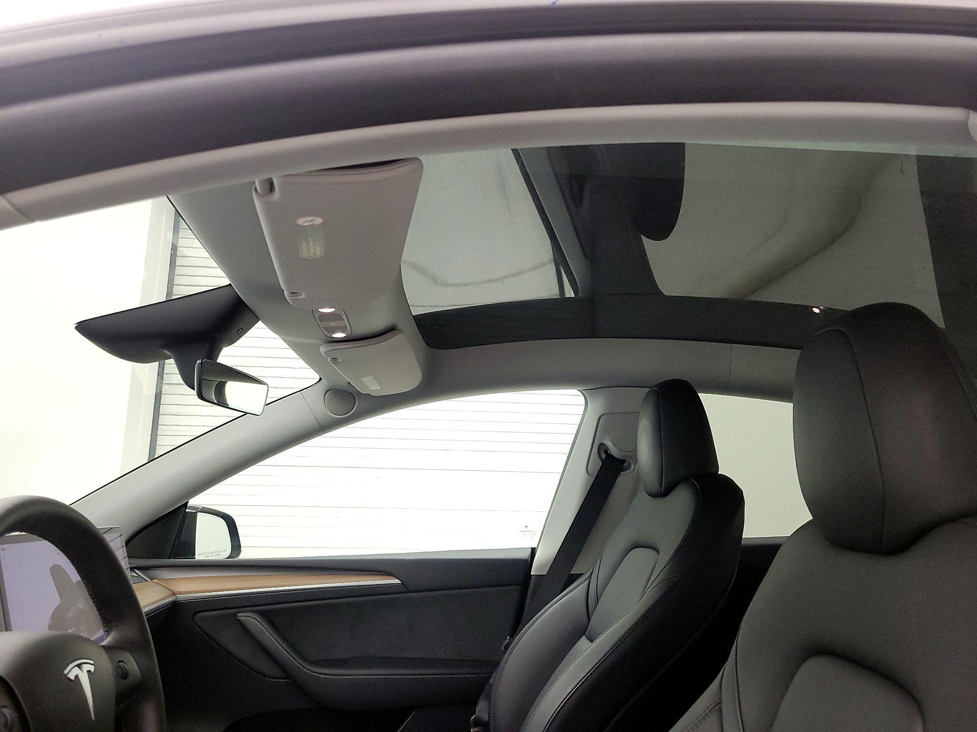 Thumbnail: 2023 Tesla Model Y - 18