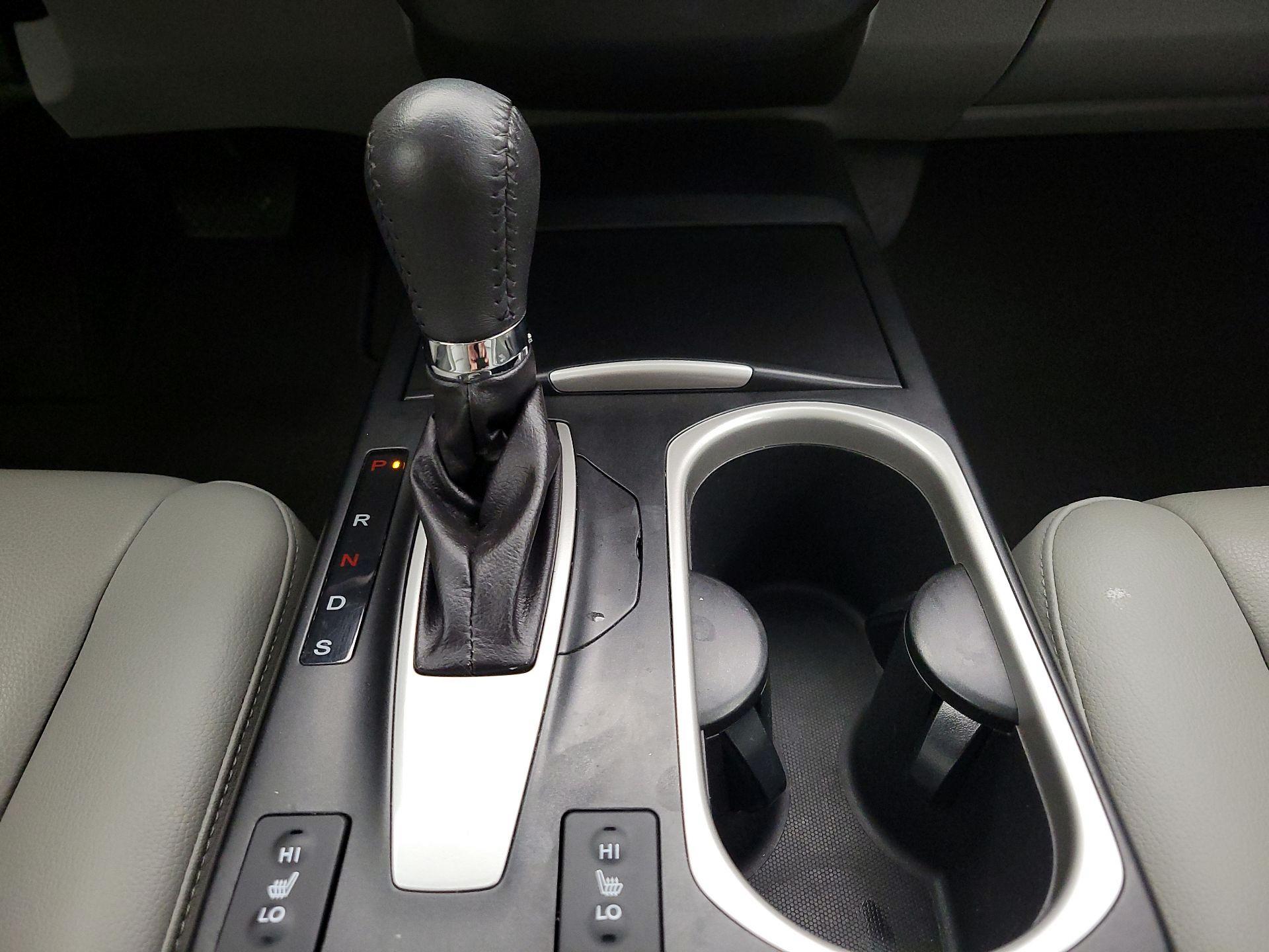 Thumbnail: 2017 Acura RDX - 17