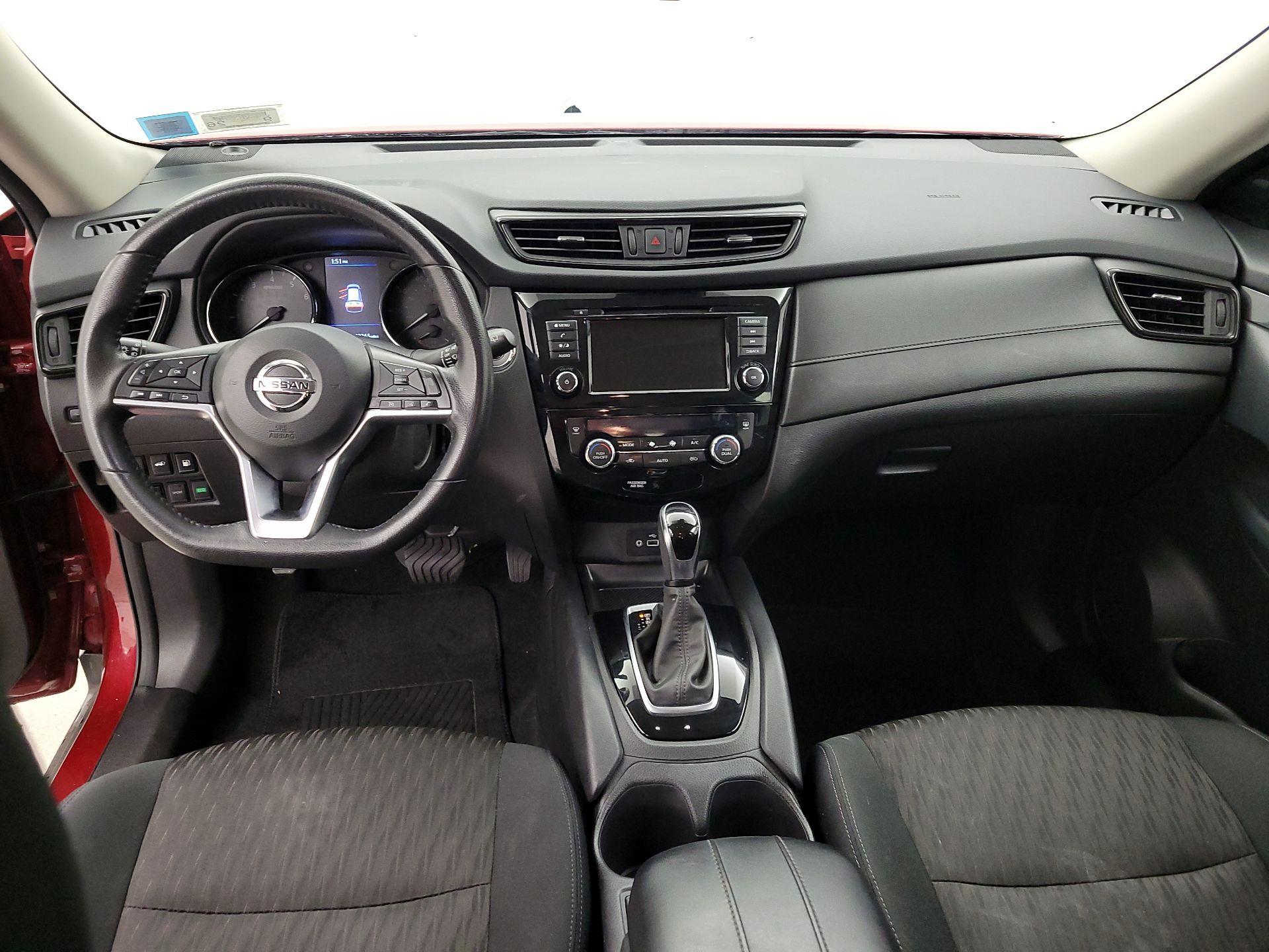 Thumbnail: 2020 Nissan Rogue - 9