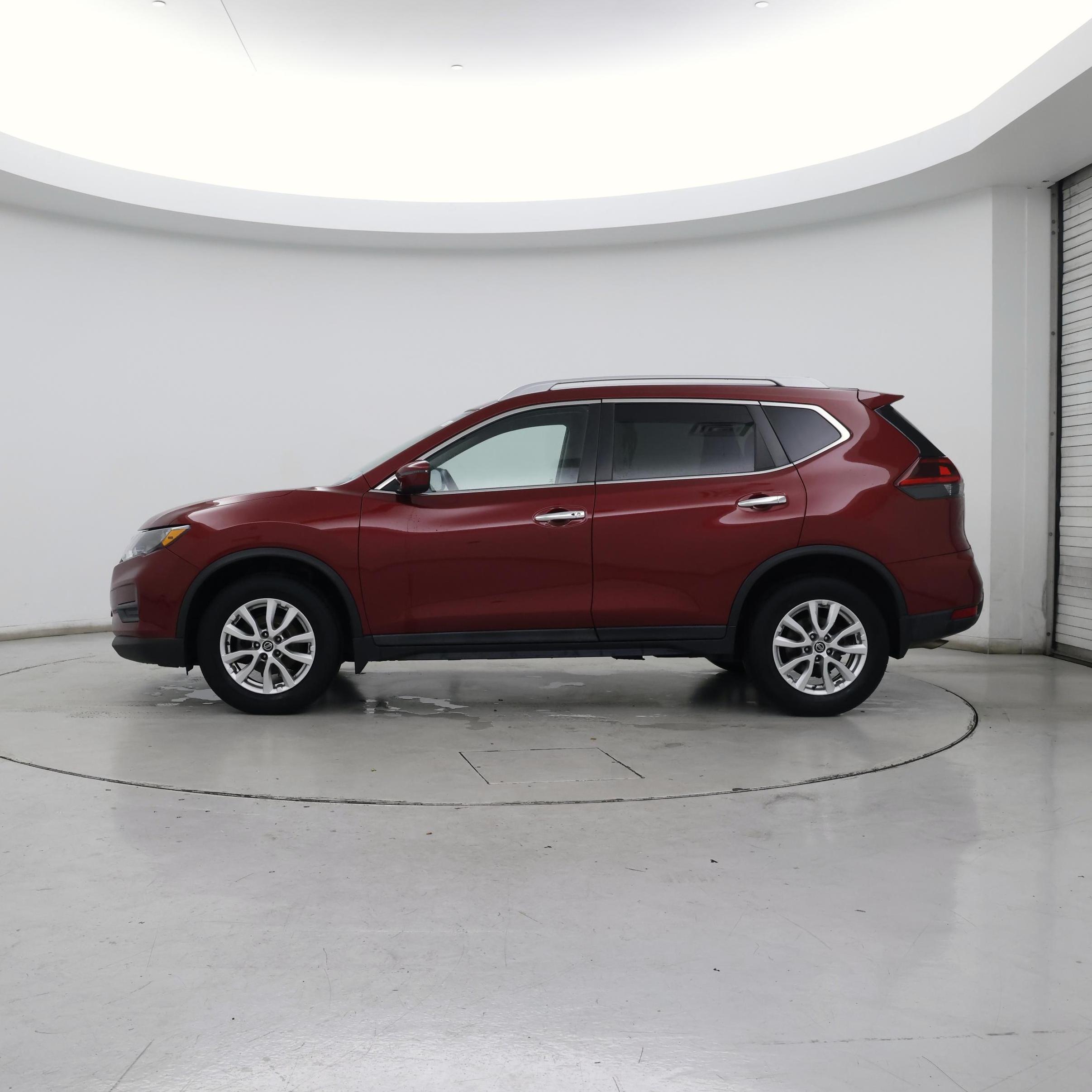 Thumbnail: 2020 Nissan Rogue - 3