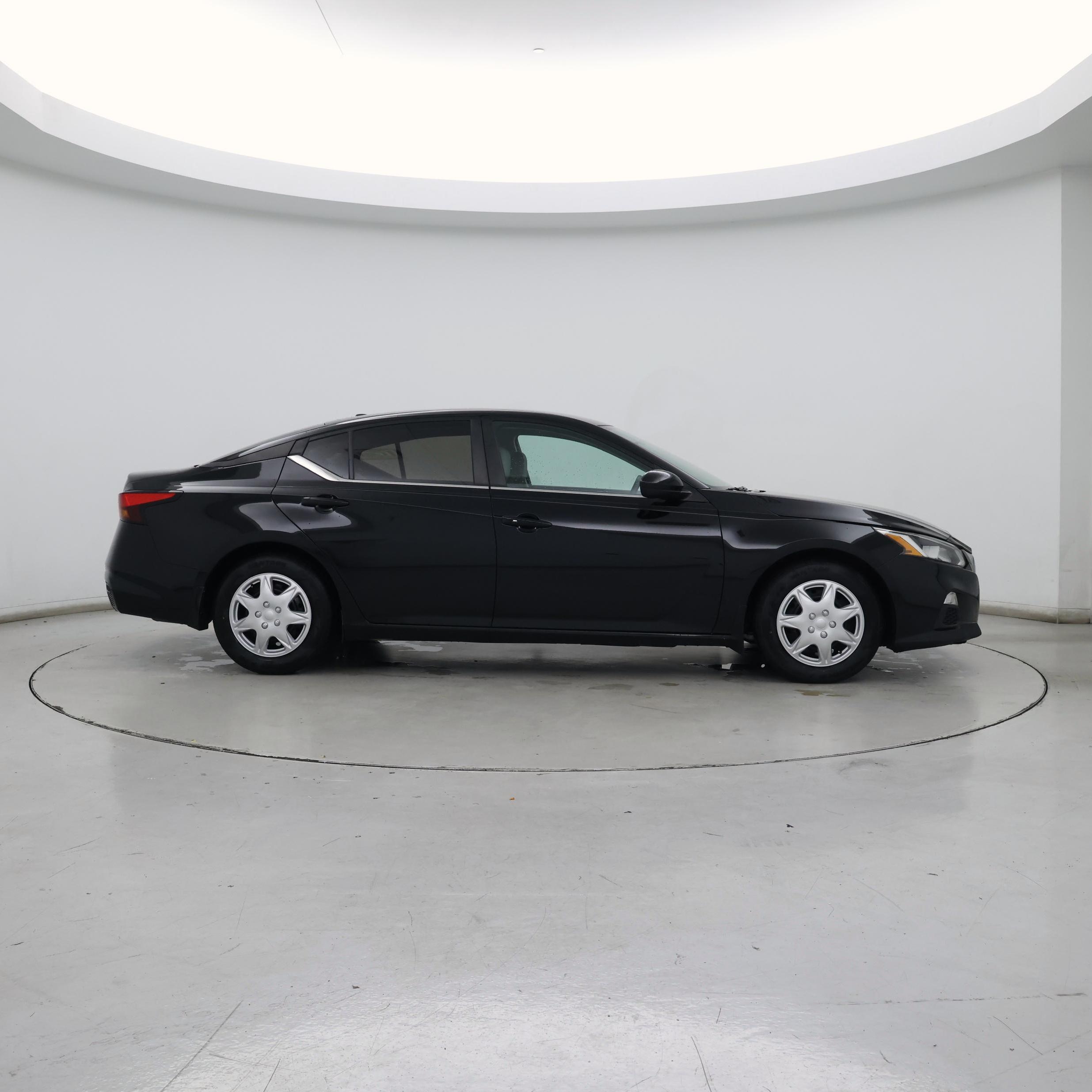 Thumbnail: 2019 Nissan Altima - 7