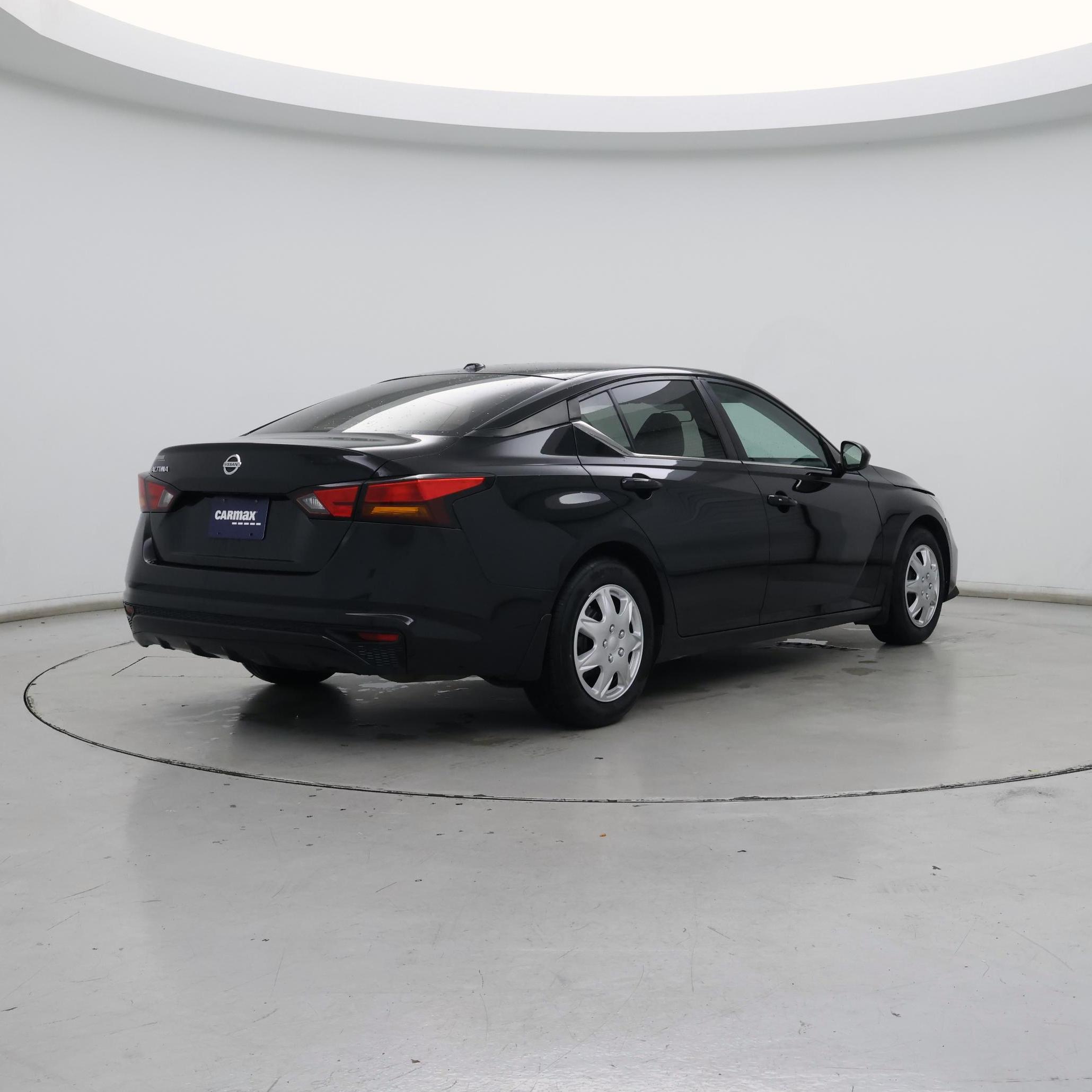 Thumbnail: 2019 Nissan Altima - 8