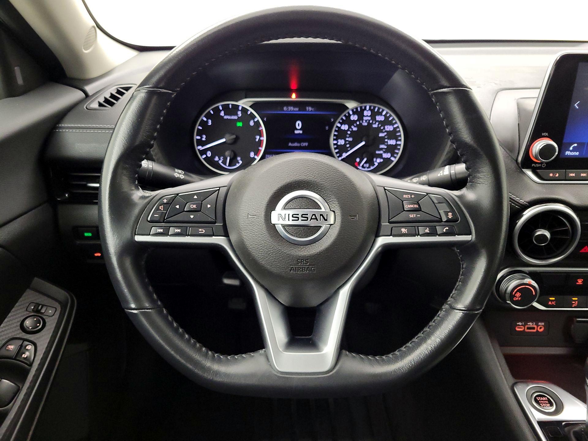 Thumbnail: 2022 Nissan Sentra - 10