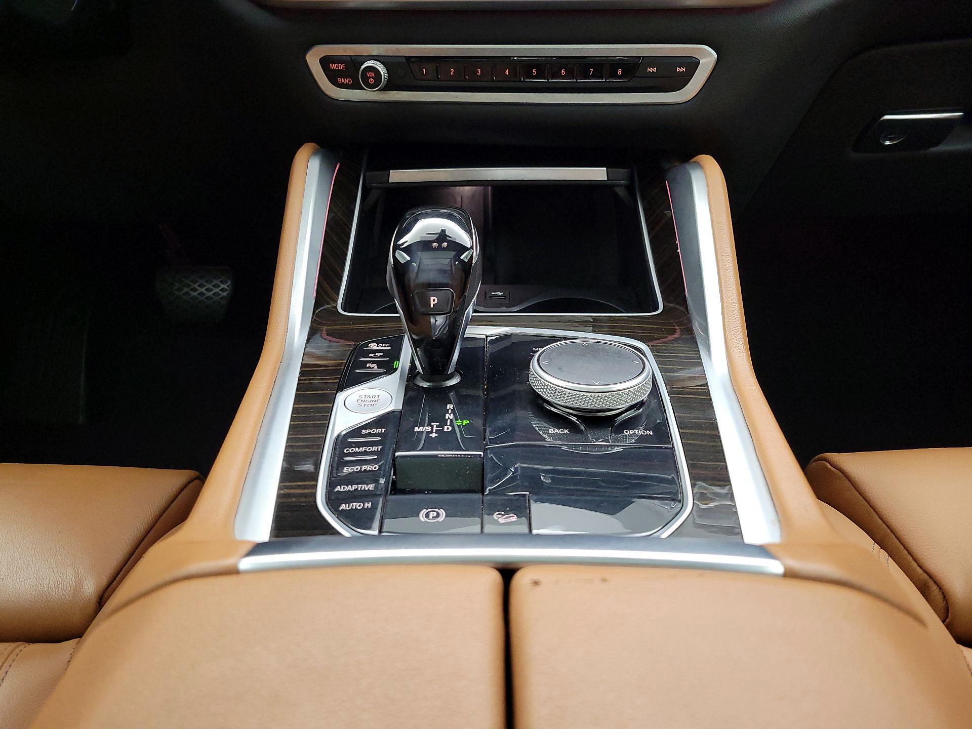 Thumbnail: 2021 BMW X6 - 18