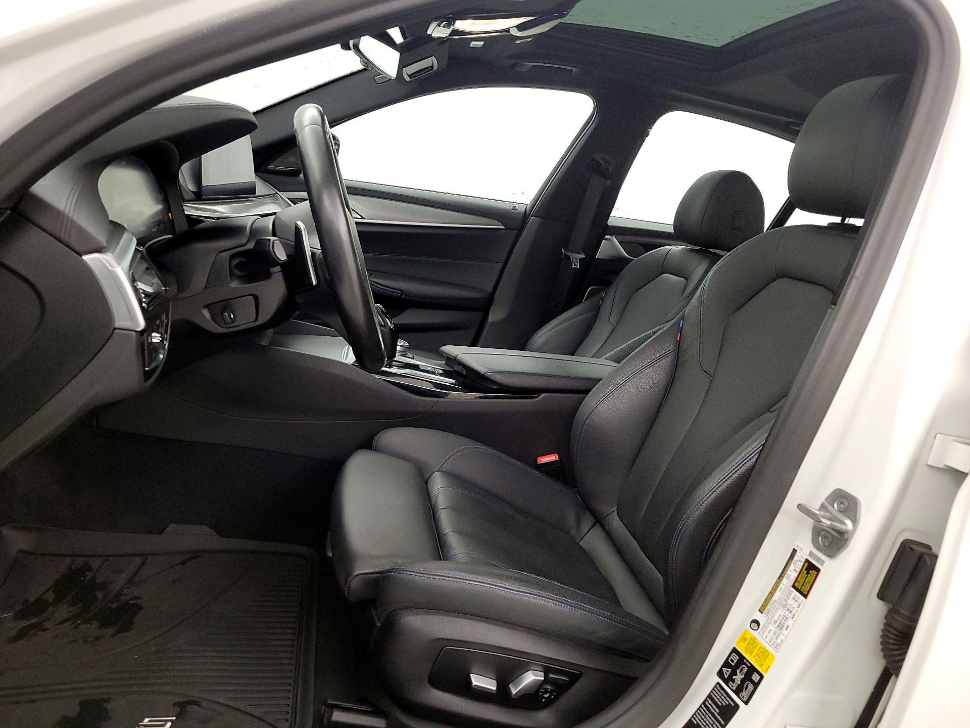Thumbnail: 2020 BMW 5 Series - 11