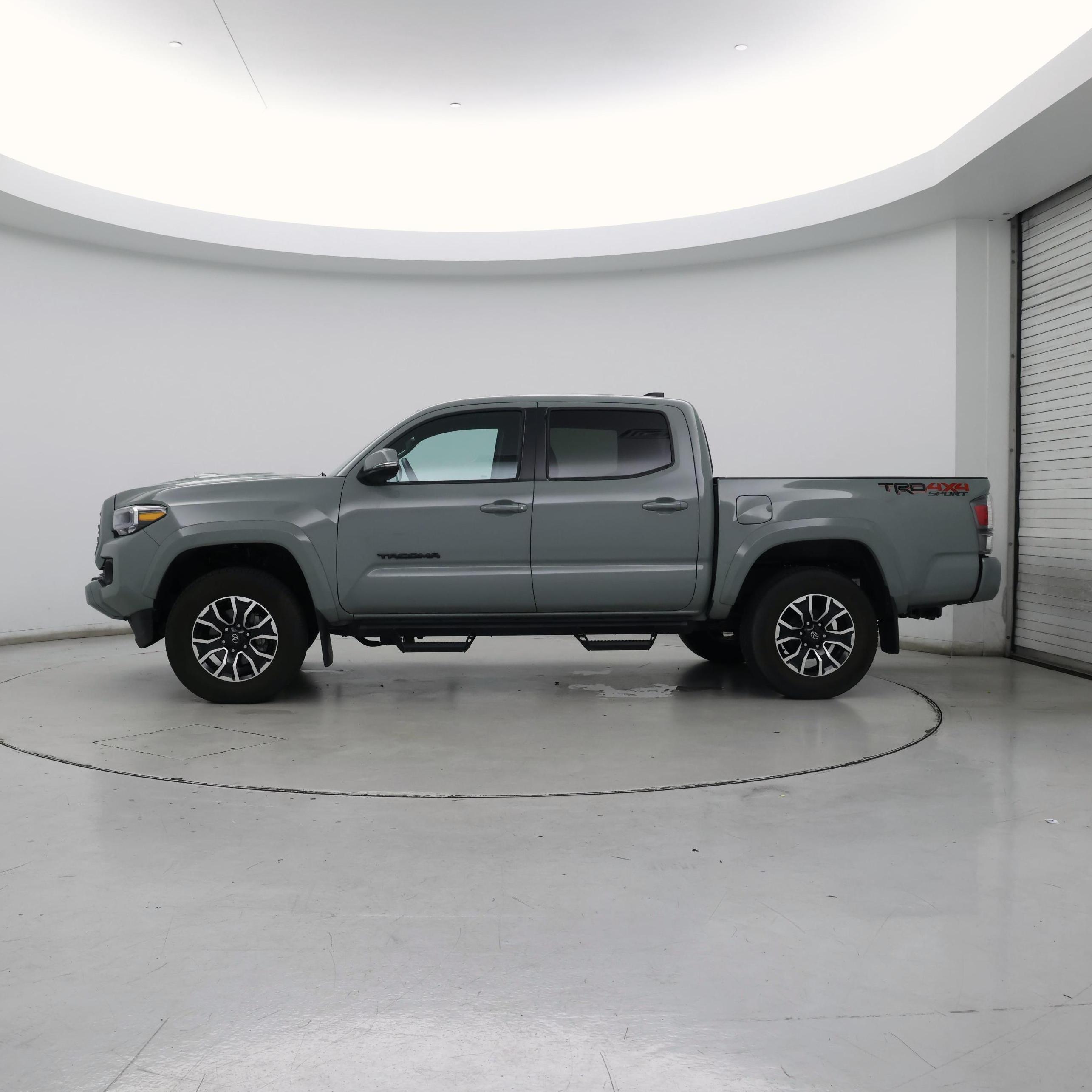 Thumbnail: 2023 Toyota Tacoma - 3