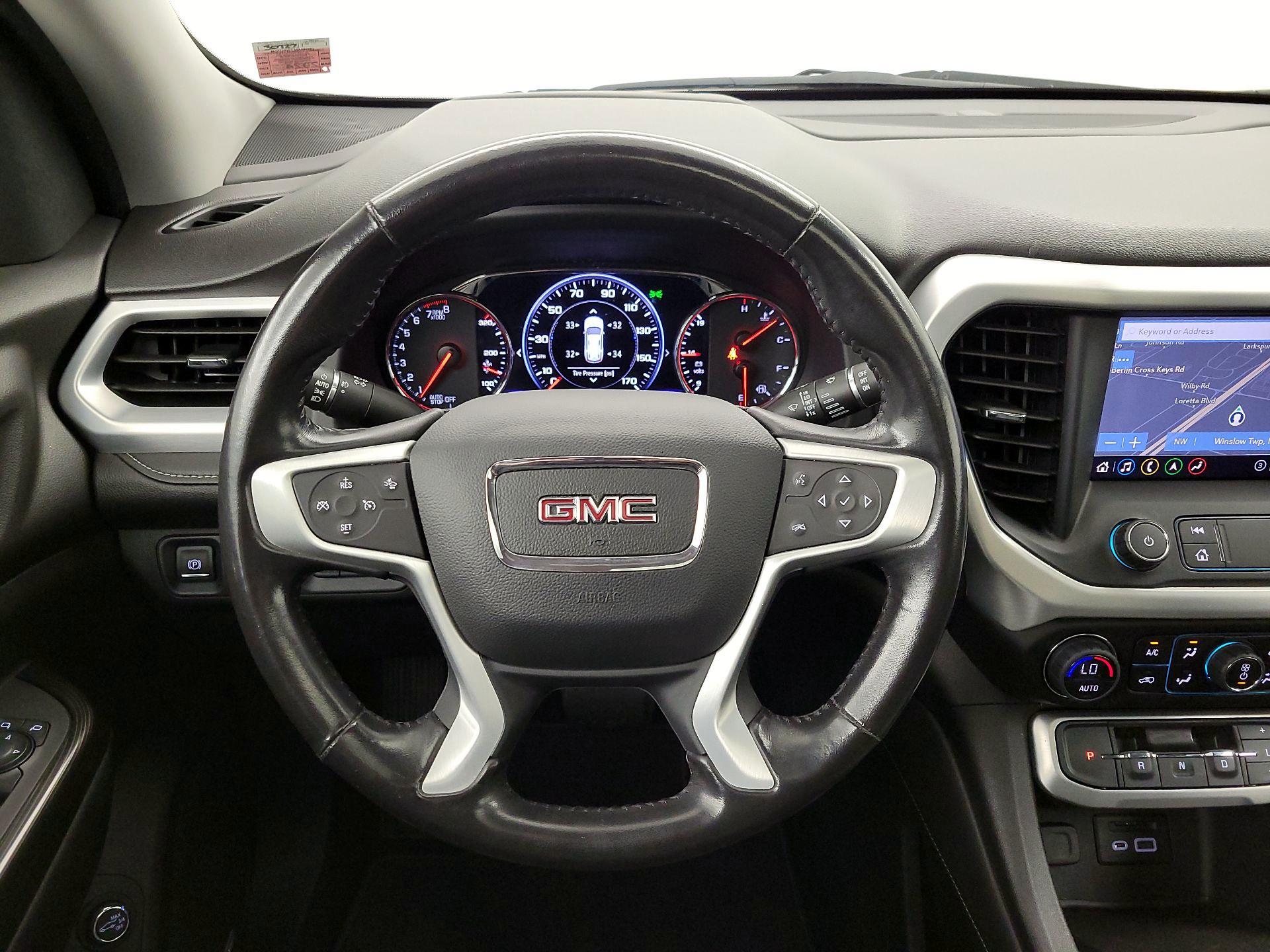 Thumbnail: 2020 GMC Acadia - 10