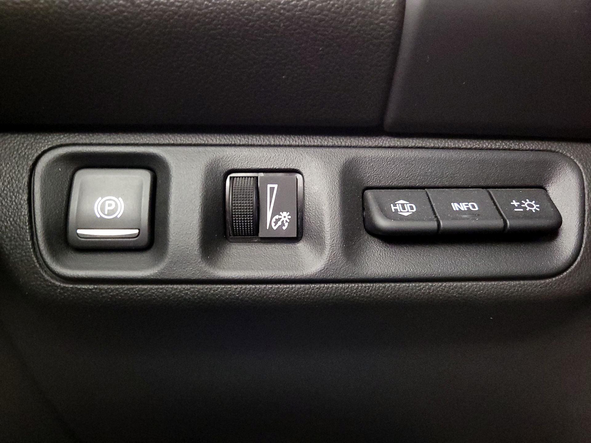 Thumbnail: 2020 GMC Acadia - 13